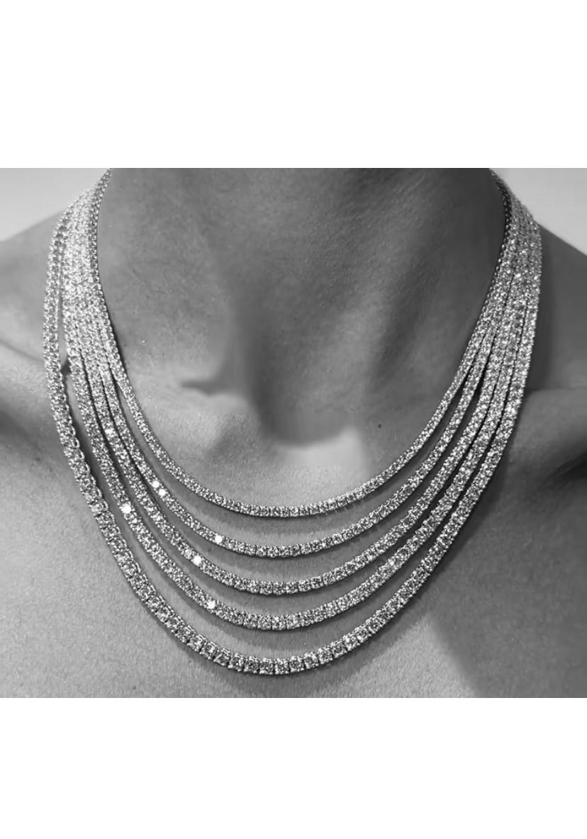 Taille mixte IGI Certified 40.00 Carats Diamonds 18K Gold Multiple  Boucles d'oreilles Riviera Parure en vente