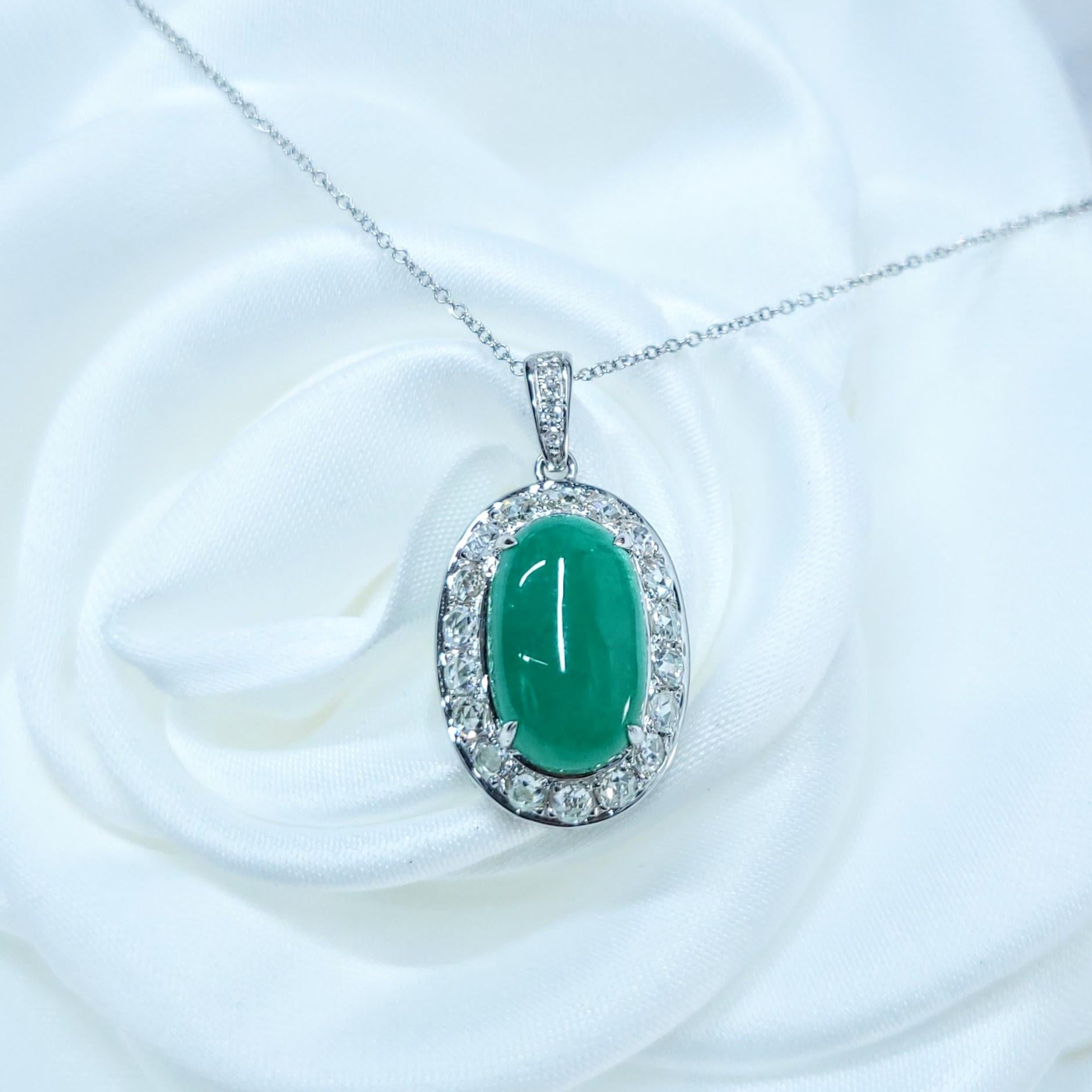 IGI Certified 4.00 Carat Emerald and Diamond Pendant in 18K White Gold For Sale 1