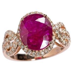 IGI Certified 4.02 Carat Ruby & Diamond Ring in 18K Rose Gold For Sale