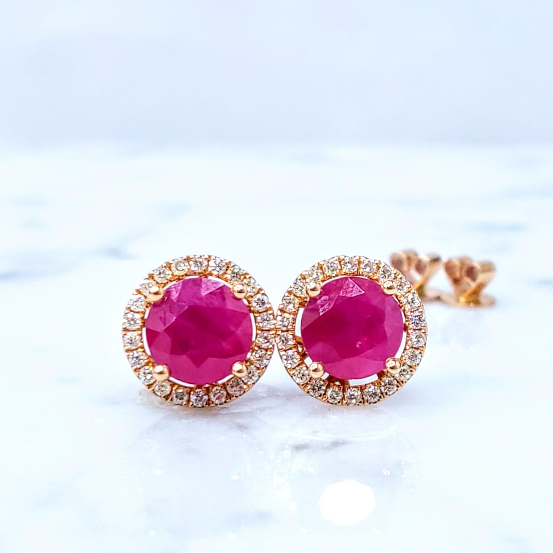 Taille ronde Boucles d'oreilles en or rose 18 carats certifiées IGI avec rubis et diamants de Birmanie de 4,08 carats en vente
