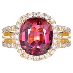 Anillo de Oro Amarillo de 18 K con Turmalina Rosa y Diamante de 4,10 Quilates Certificado IGI