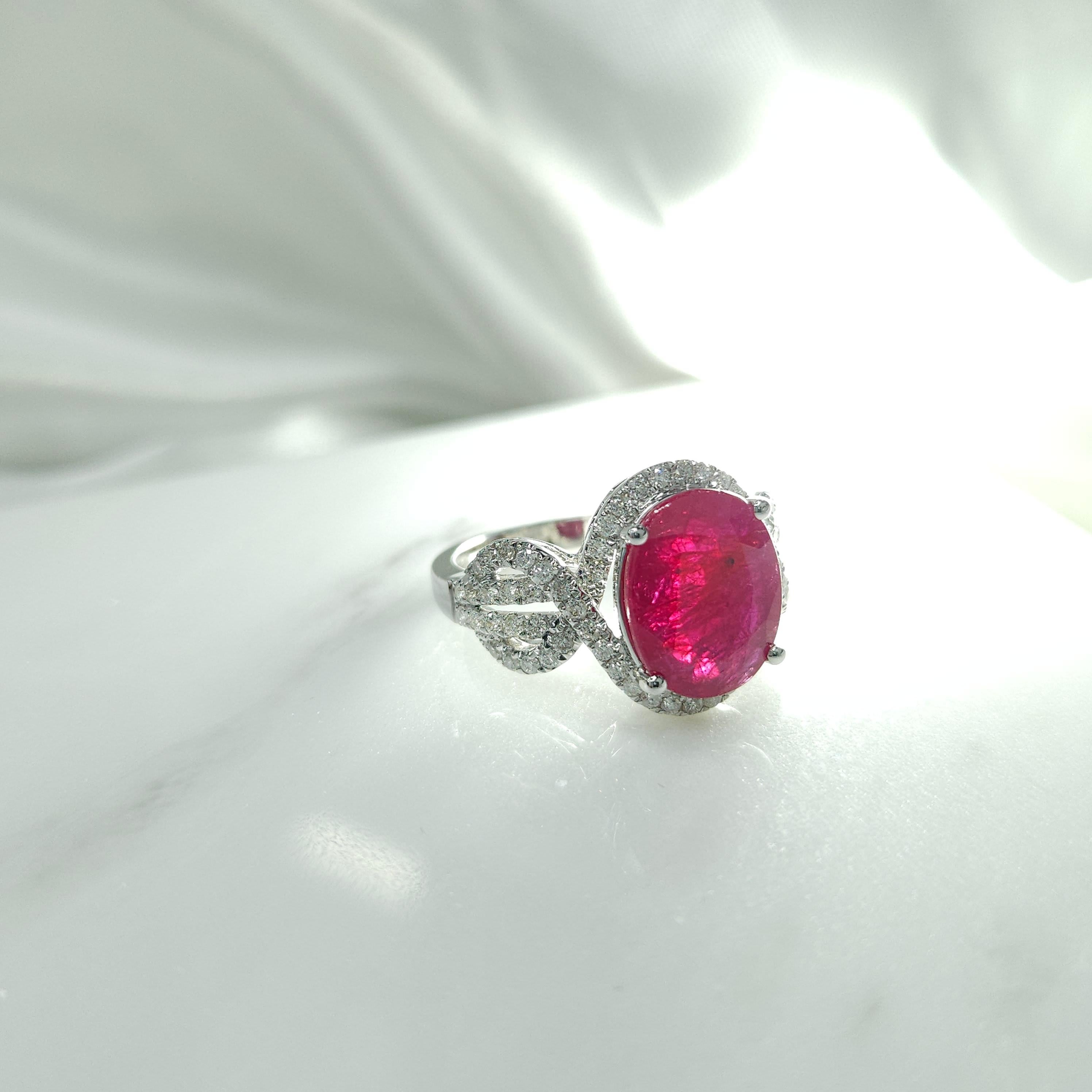 IGI Certified 4.12 Carat Ruby & Diamond Ring in 18K White Gold For Sale 2