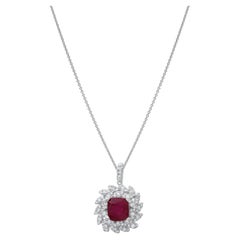 Collier avec pendentif en rubis naturel et diamants certifié IGI, de 4,18 carats, en or 18 carats