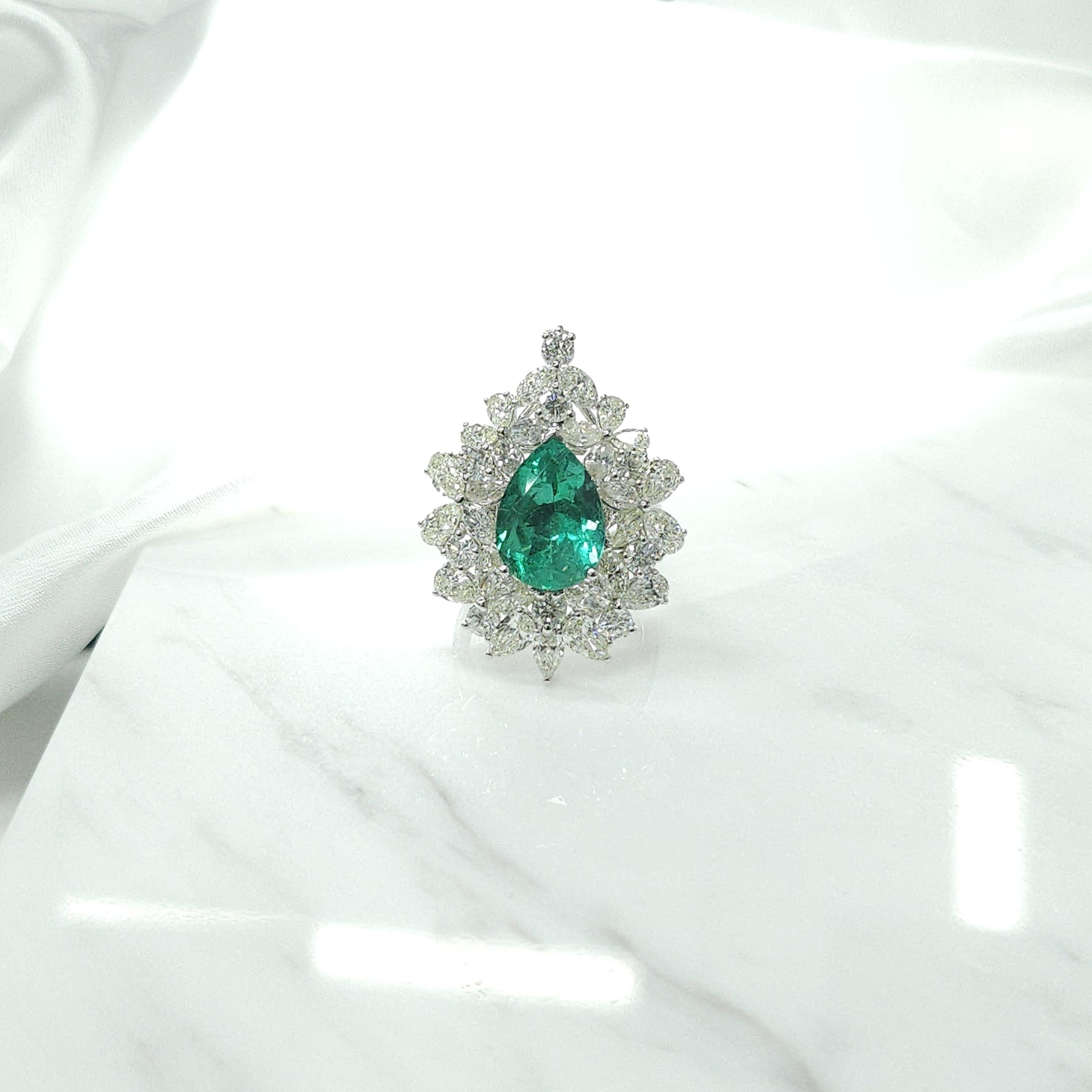 Pendentif à 2 façons avec émeraude colombienne et diamants de 4,19 carats certifiés IGI en vente 12
