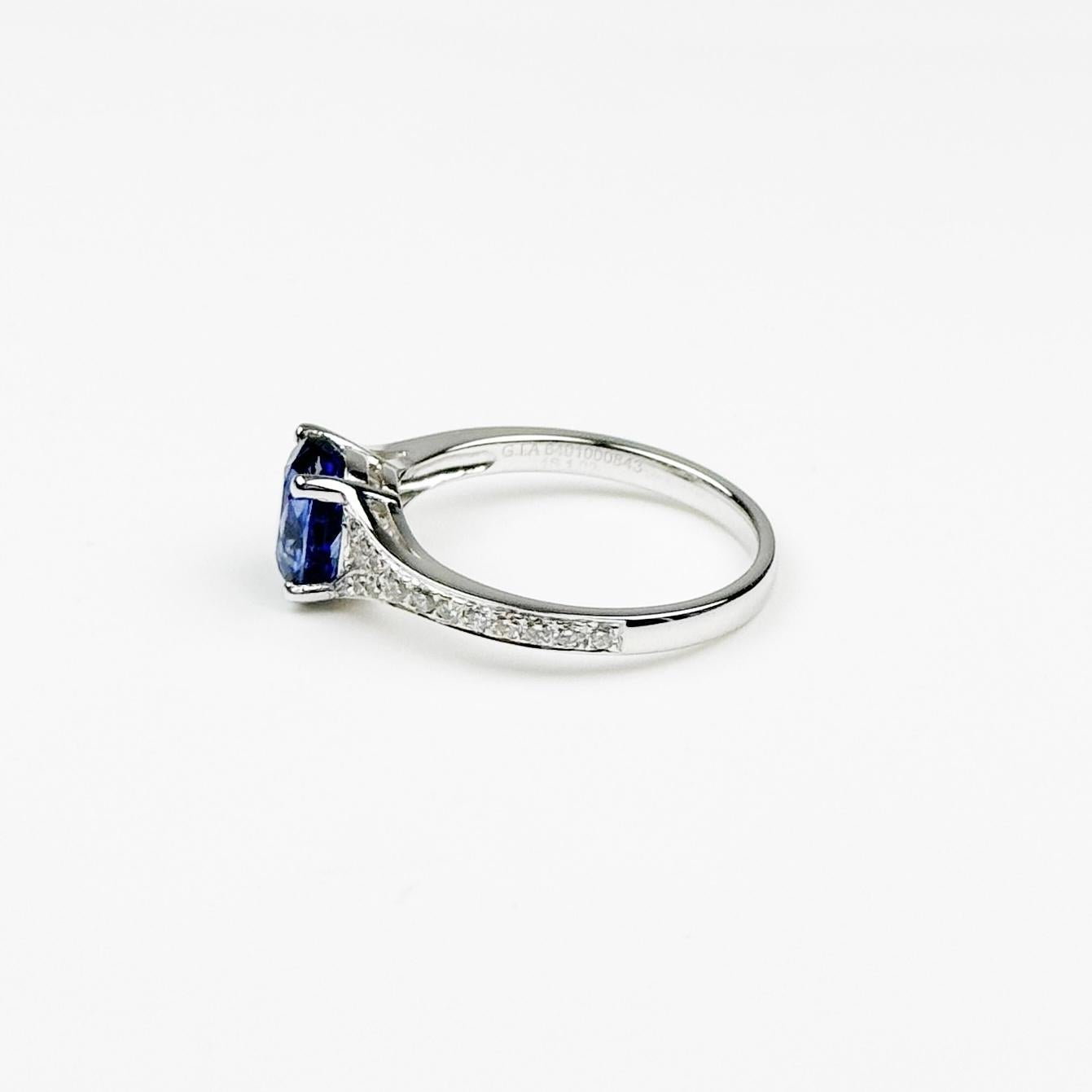 Contemporary GIA Certified 1.99 ct Sri Lanka Blue Sapphire Diamond Ring in 18K White Gold For Sale