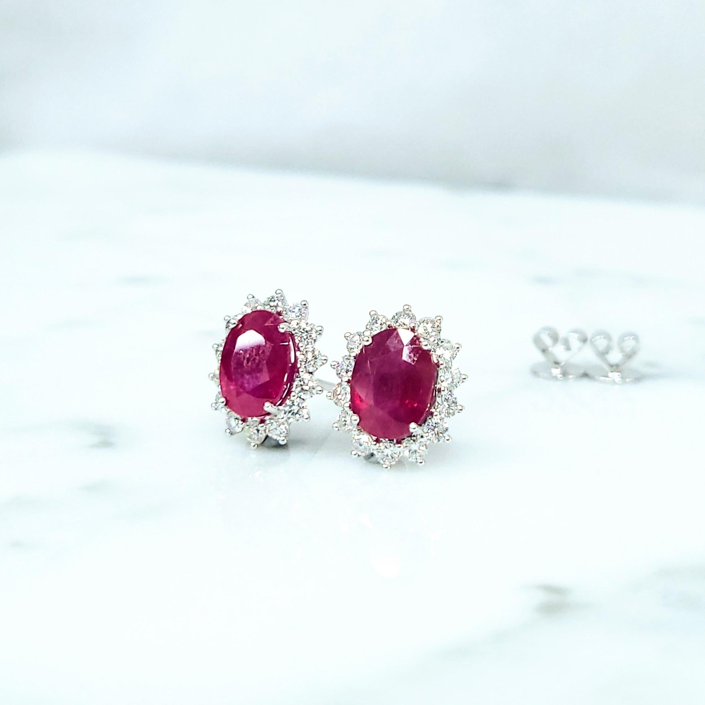 IGI Certified 4.33  Carat Burma Ruby & Diamond Earrings in 18K White Gold In New Condition For Sale In KOWLOON, HK