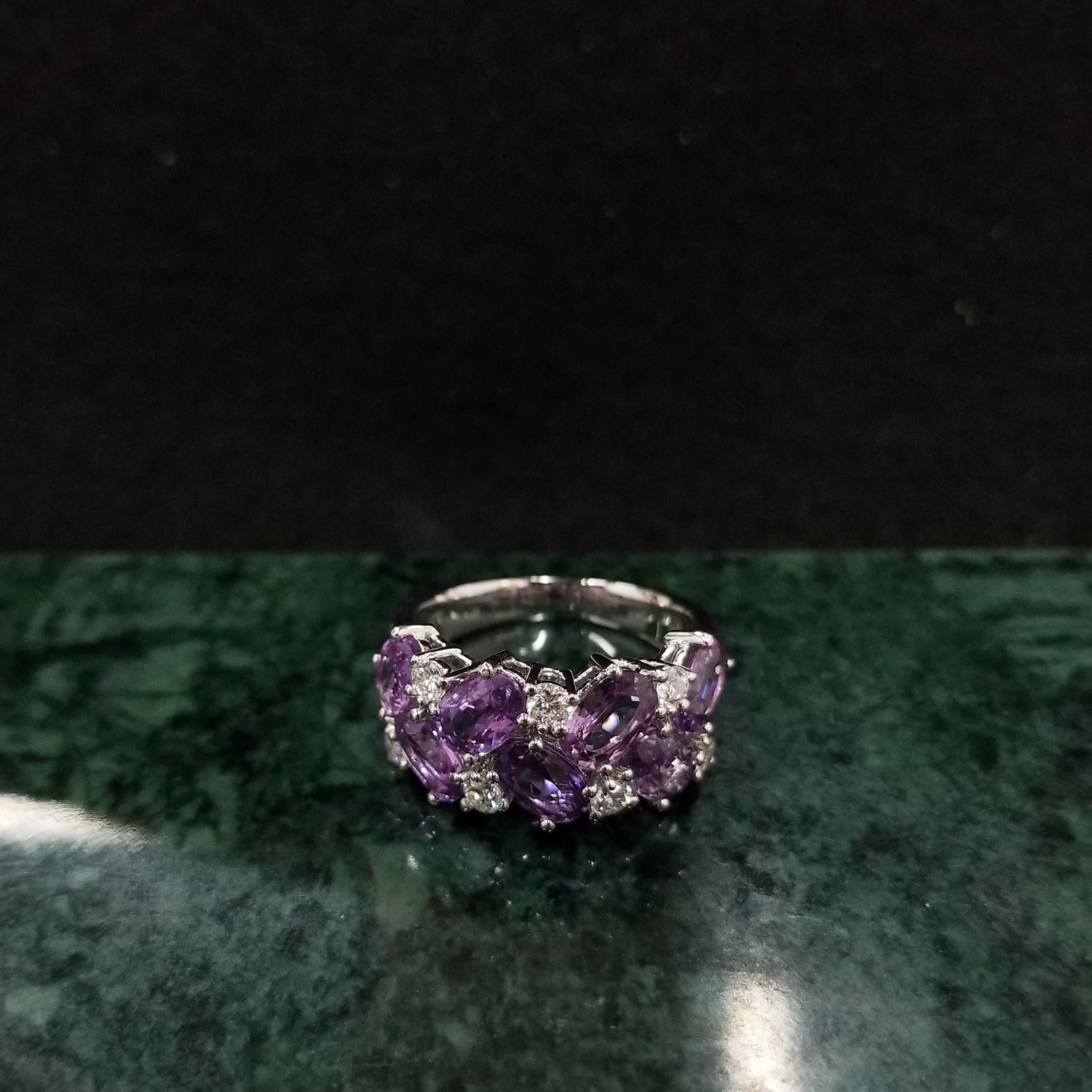 Oval Cut IGI Certified 4.40 Carat Purple Sapphire & Diamond Ring in 18K White Gold For Sale