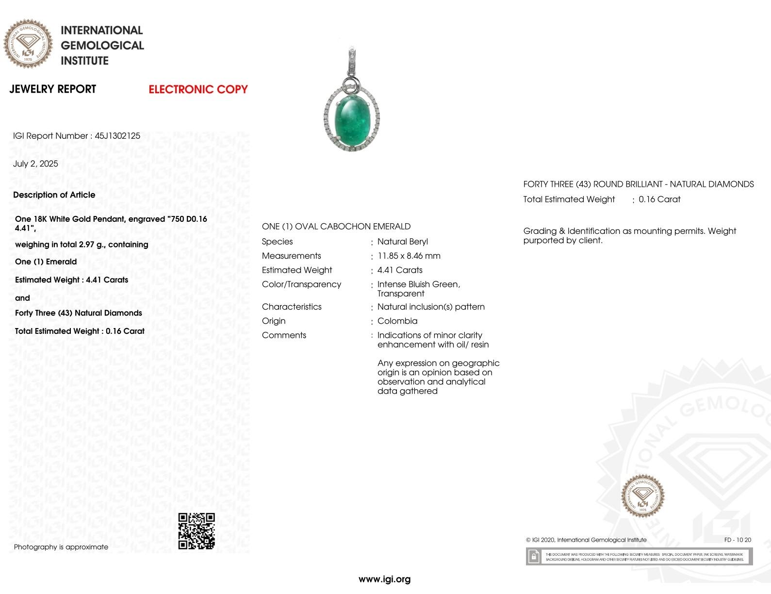 Sehen Sie sich diesen wirklich bemerkenswerten Anhänger aus 18 Karat Weißgold an, der mit einer elektronischen Kopie eines Schmuckberichts des International Gemological Institute authentifiziert ist. Dieser Anhänger zeigt einen großen und