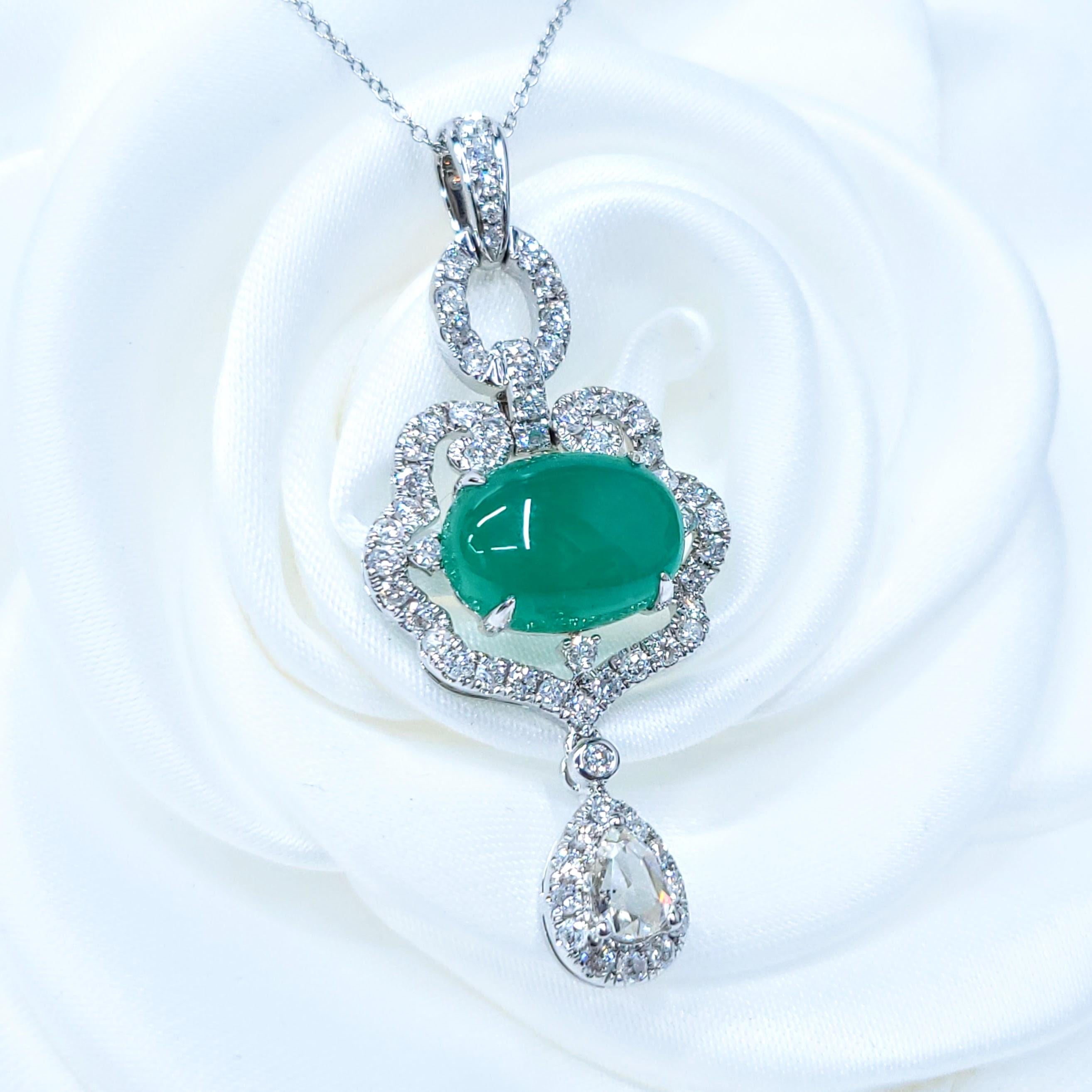 De las mujeres Colgante de oro blanco de 18 quilates con esmeralda colombiana y diamantes de 4,48 quilates con certificado IGI en venta