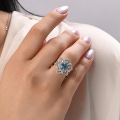 IGI Certified 4.50 Carat Diamond and Blue Topaz Statement Ring 18K Gold