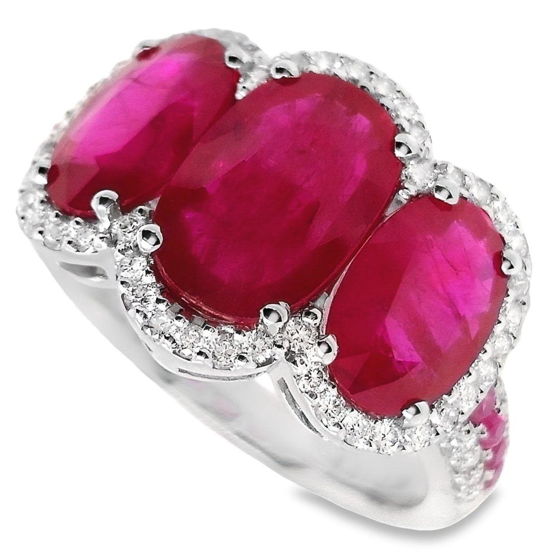 IGI Certified 4.57ct Natural Ruby and 0.36ct Diamonds 18k White Gold Ring For Sale 2