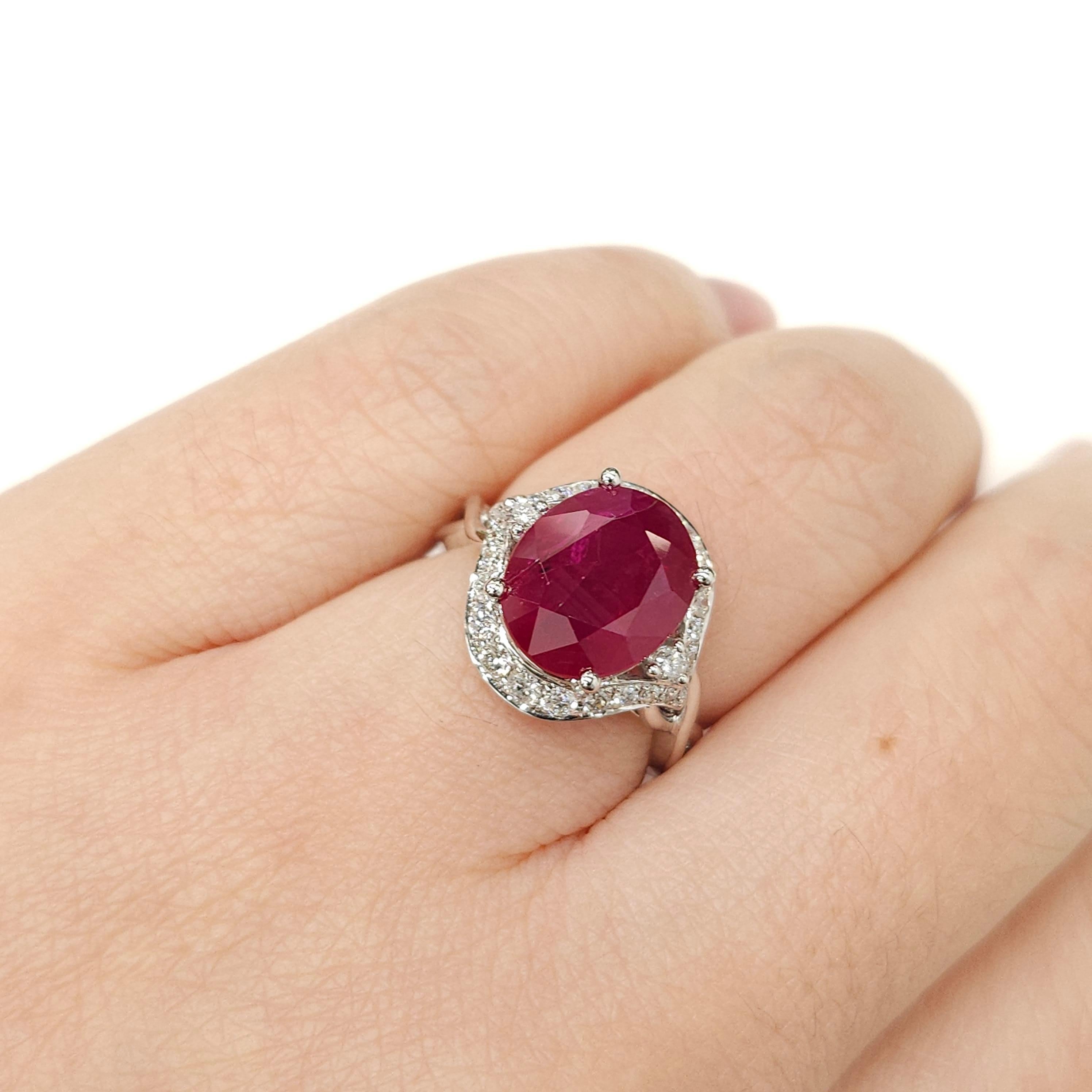 Modern IGI Certified 4.59 Carat Burma Ruby & Diamond Ring in 18K White Gold For Sale