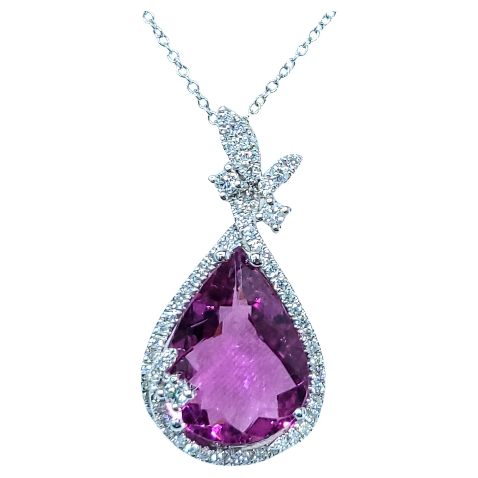 Pendentif en or blanc 18 carats certifié IGI avec tourmaline rose et diamant de 4,63 carats en vente