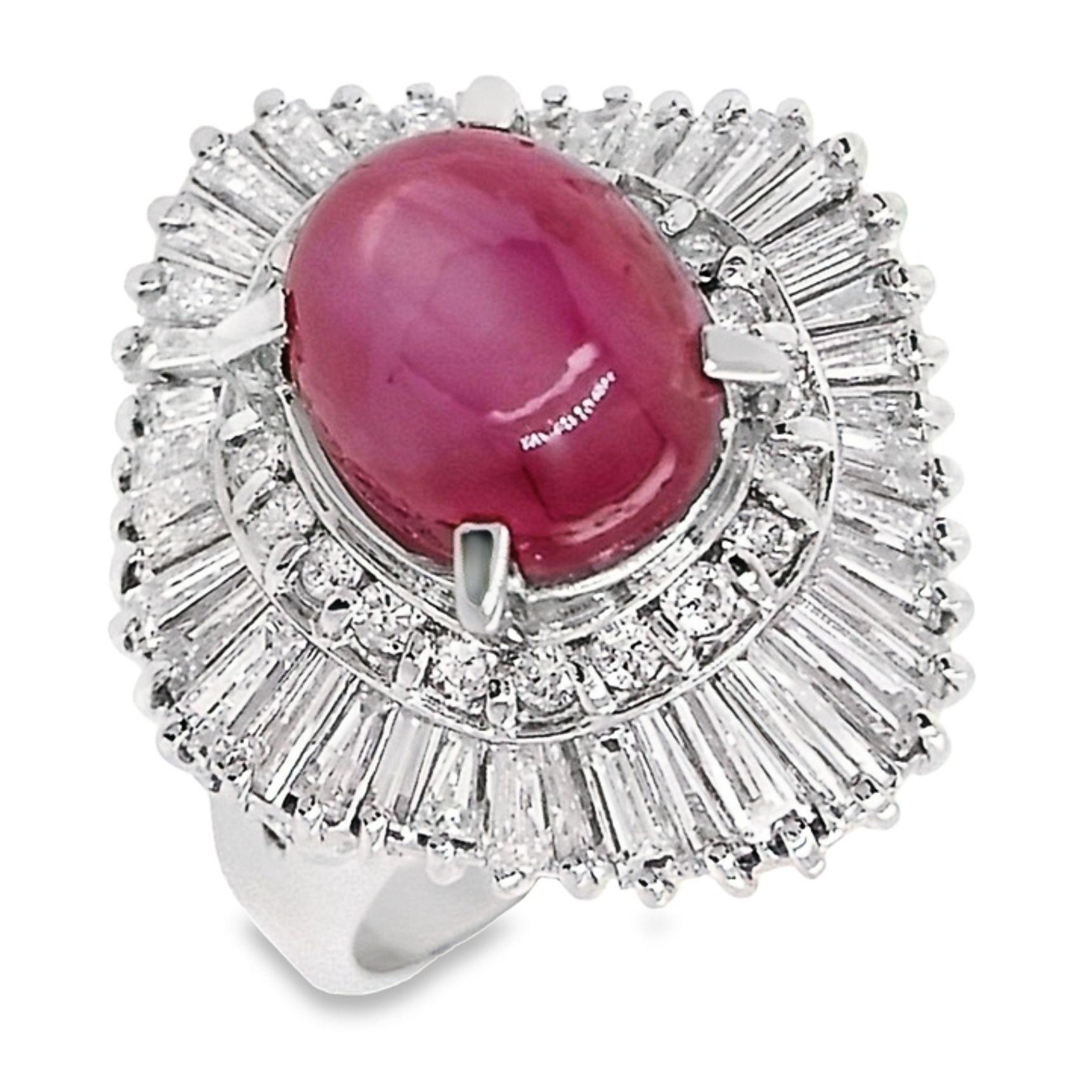 IGI Certified 4.80ct No-Heat Burma Star Ruby and 1.95ct Diamonds Platinum Ring In New Condition For Sale In Hong Kong, HK