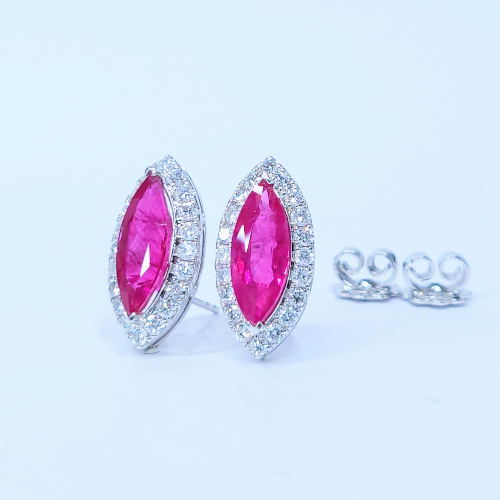 Boucles d'oreilles en or blanc 18 carats certifiées IGI avec rubis de Birmanie et diamants de 4,84 carats en vente 2
