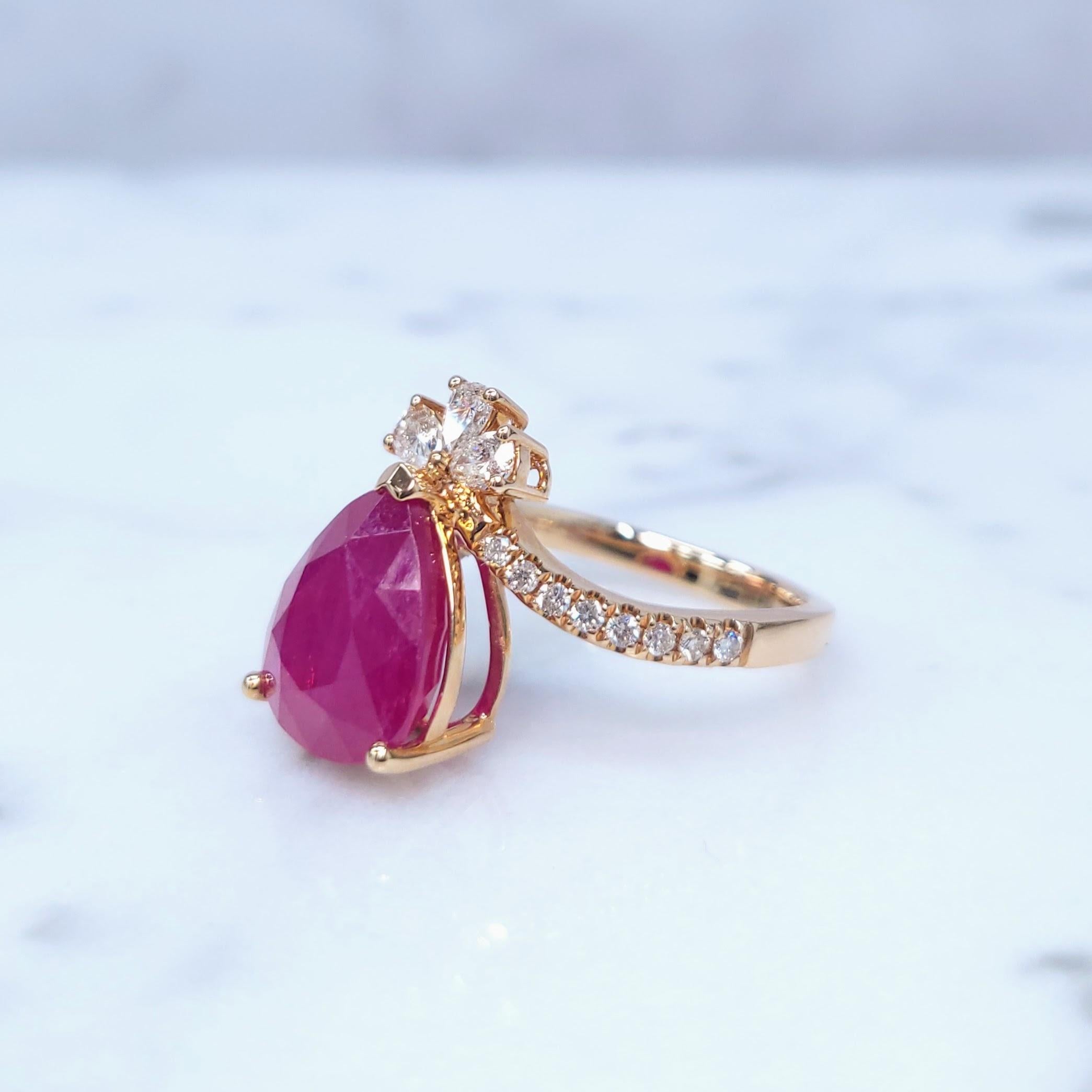 IGI Certified 5.13 Carat Burma Ruby & Diamond Ring in 18K Rose Gold For Sale 1
