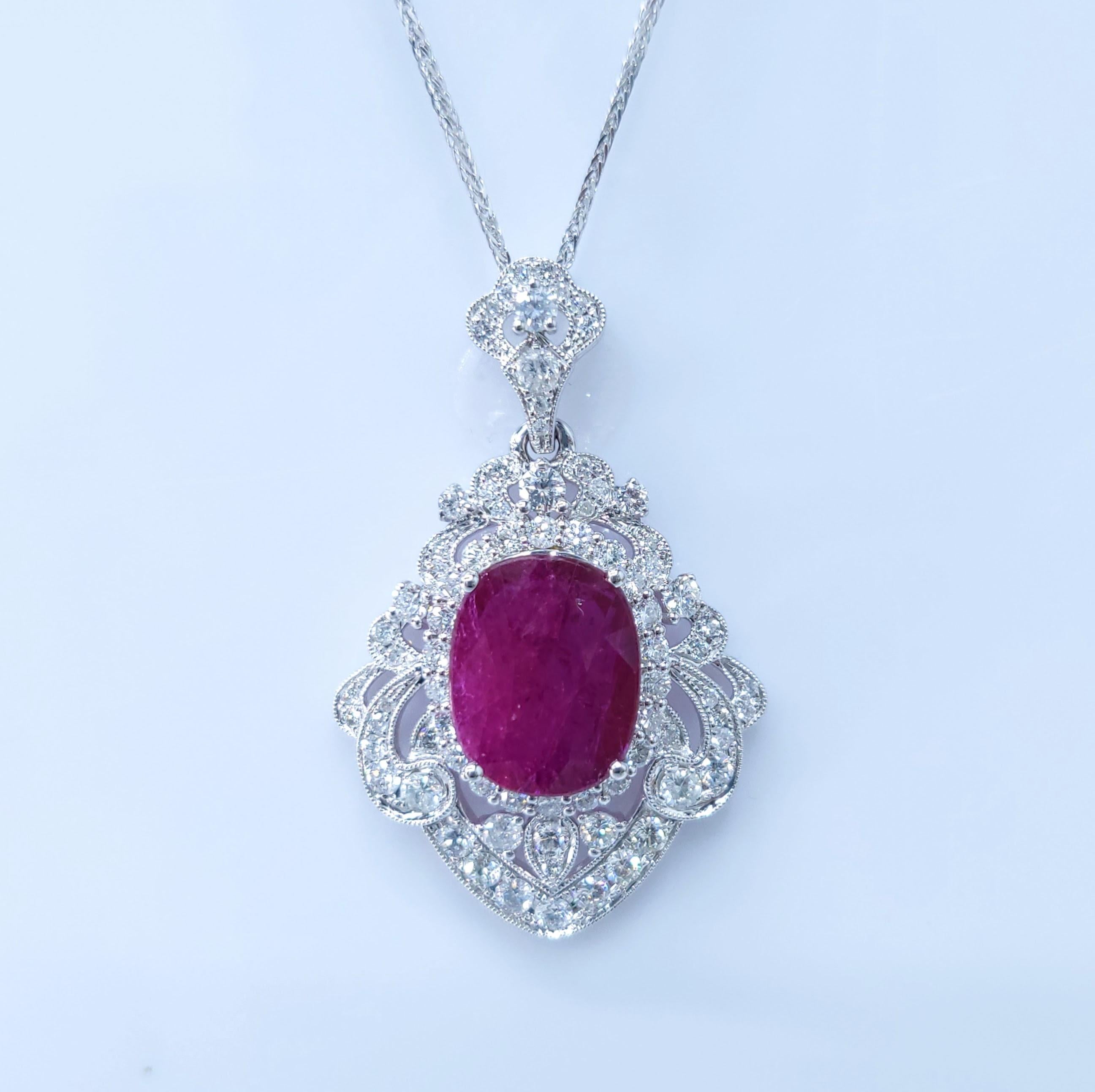 IGI-zertifizierter 5,17 Karat Rubin- und Diamant-Anhänger aus 18 Karat Weißgold im Angebot 3