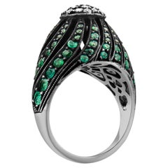 IGI Certified 5.20 Carat Natural Diamond and Emerald Statement Ring 8K Gold