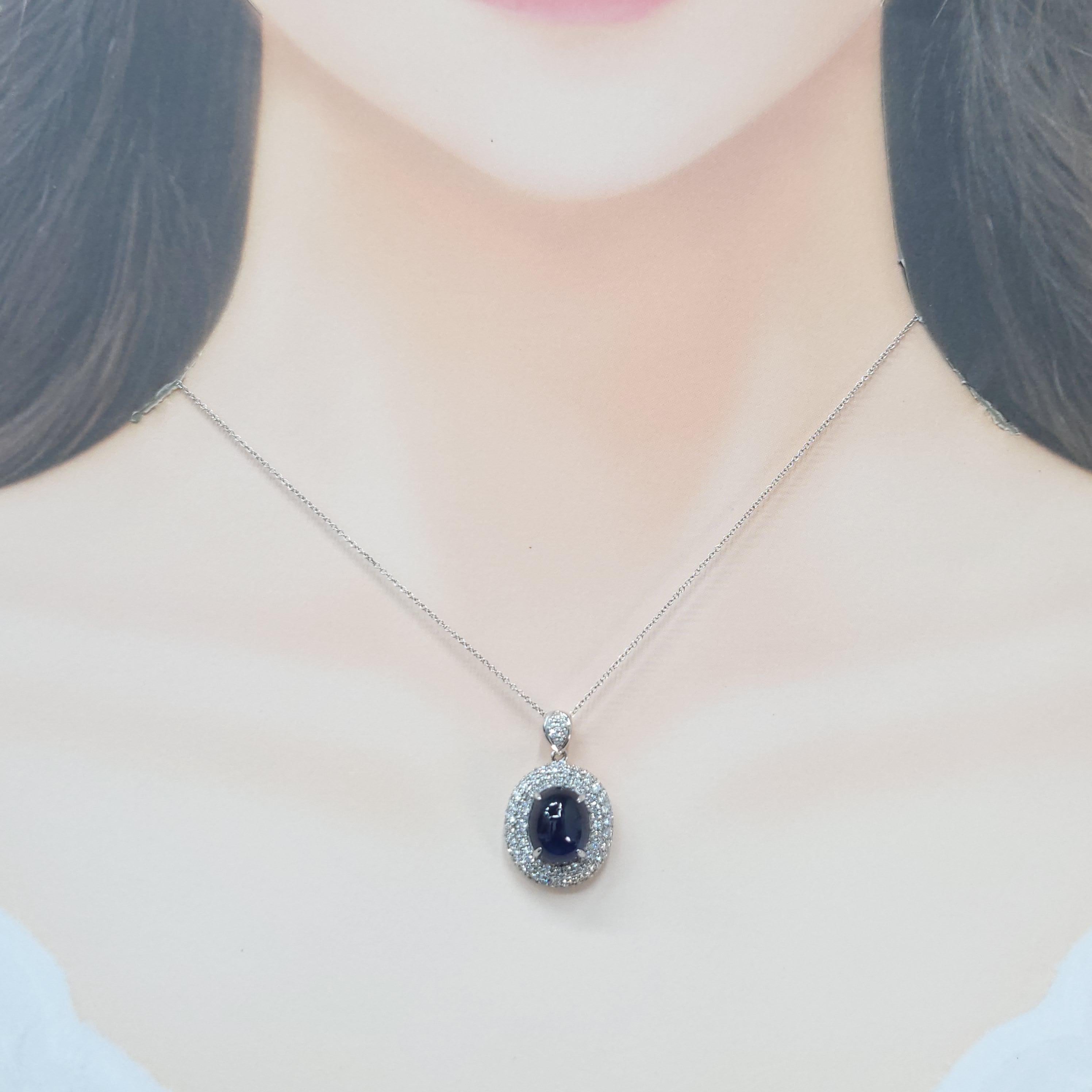 IGI-zertifizierter 5,34 Karat Saphir- und Diamant-Anhänger aus 18 Karat Weißgold (Moderne) im Angebot