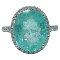IGI-zertifizierter 5,36 Karat Paraiba- und Diamantring aus 18 Karat Weißgold mit Diamanten