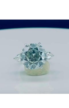 IGI Certified 5.50 Carat Triple XXX  Natural Diamonds Gold Solitaire Ring