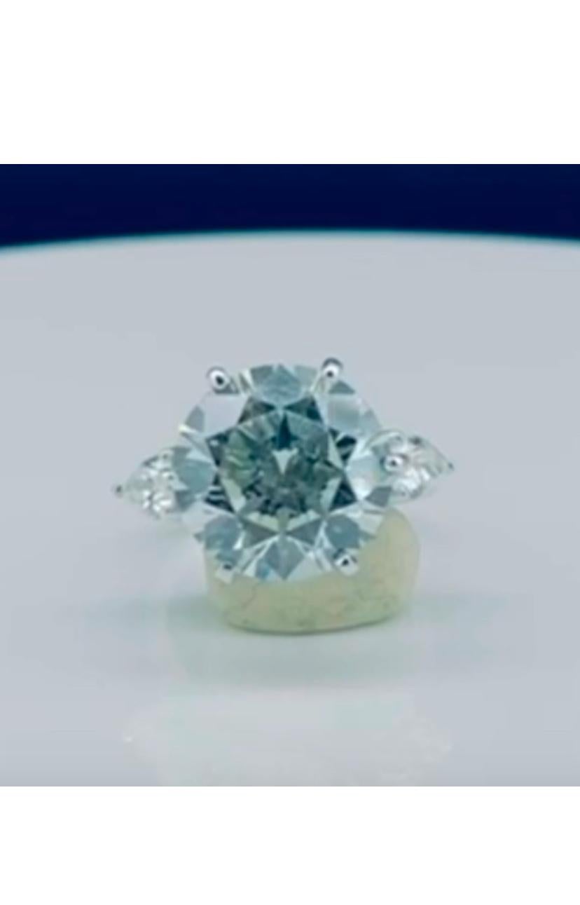 IGI Certificado 5,50 Quilates Triple XXX  Anillo solitario de oro con diamantes naturales en venta 2