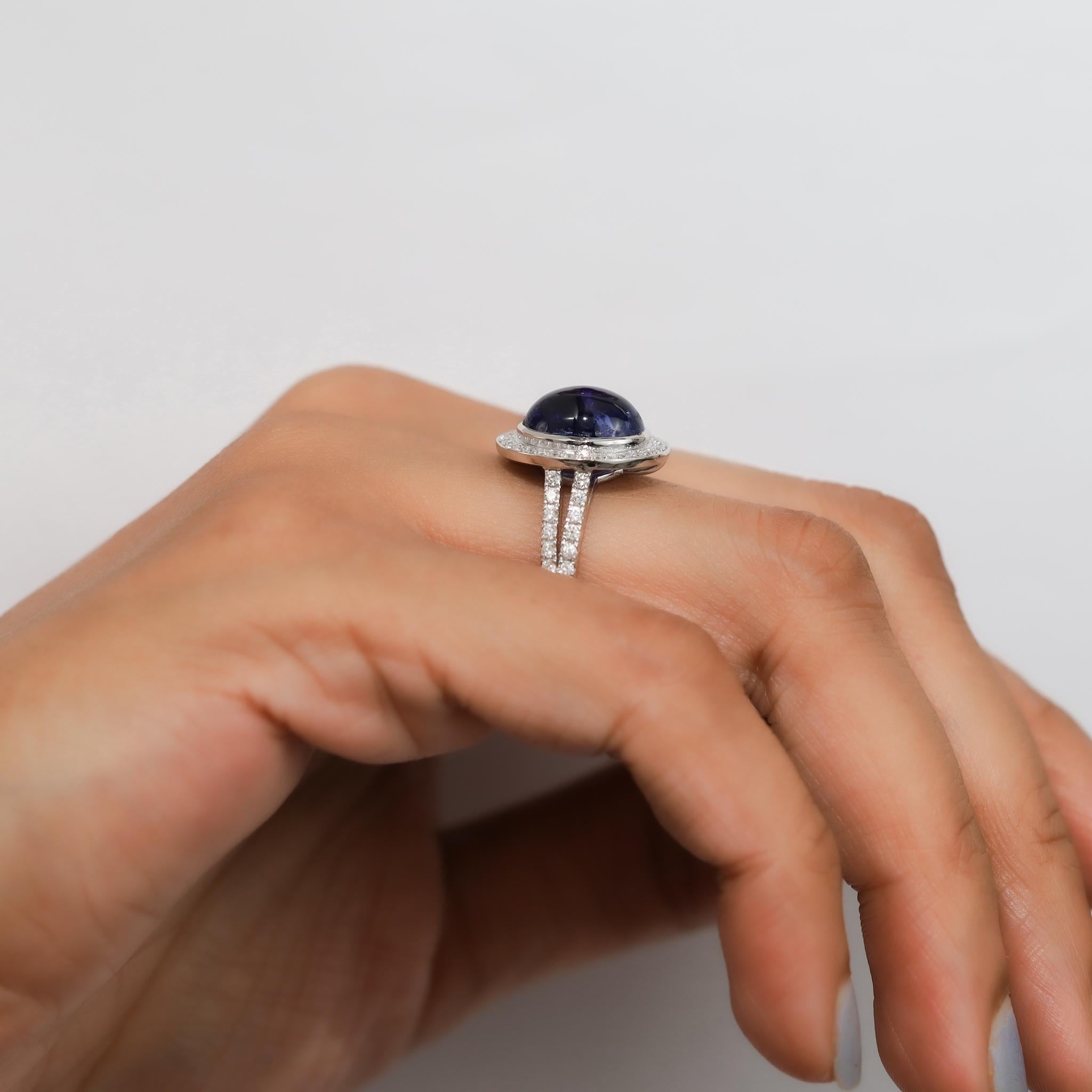 Anillo con halo de tanzanita y diamantes de talla oval natural de 5,51 ct con certificado IGI en venta 8