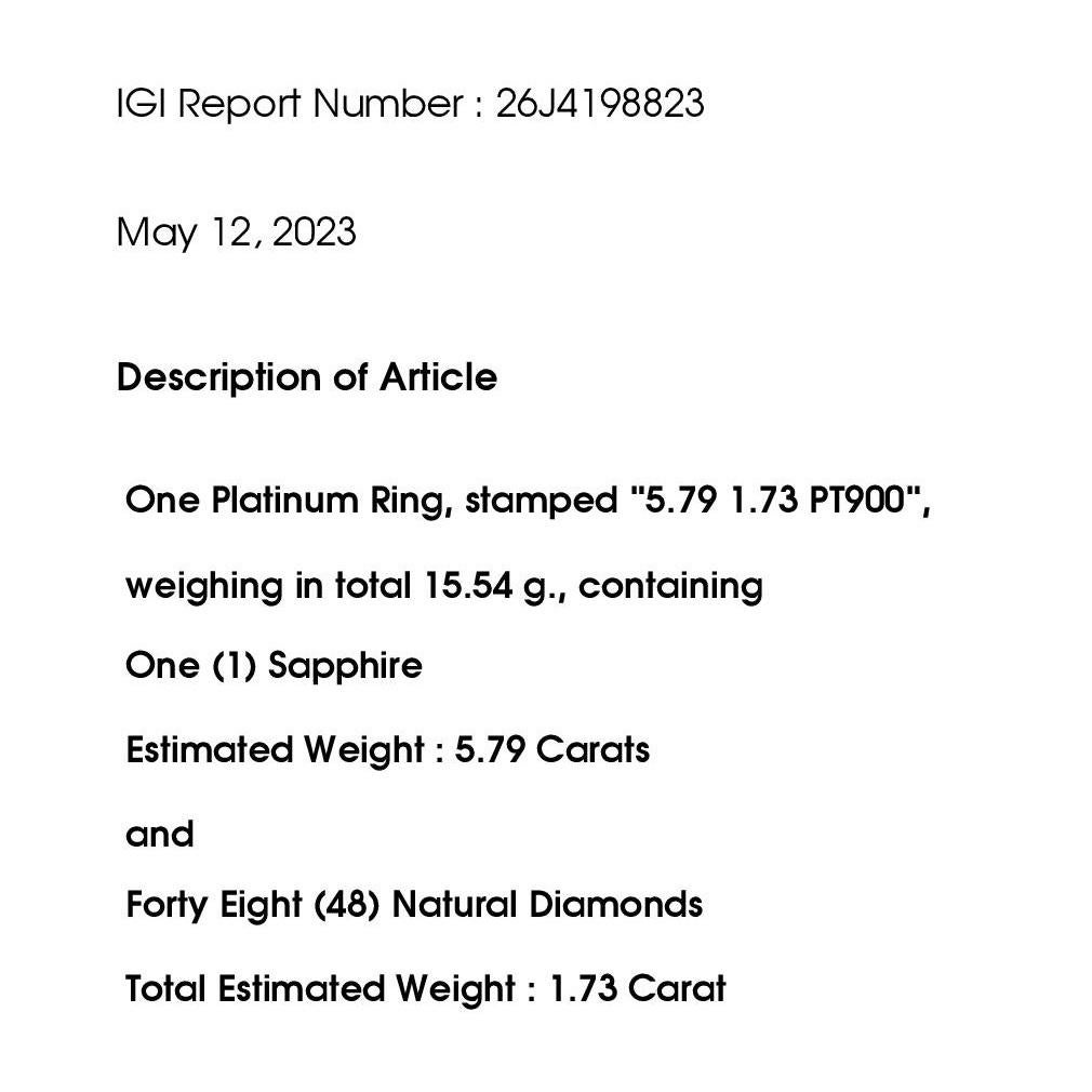IGI Certified 5.79ct Kashmir Sapphire Vivid Diamonds 1.73ct Platinum Ring en vente 4