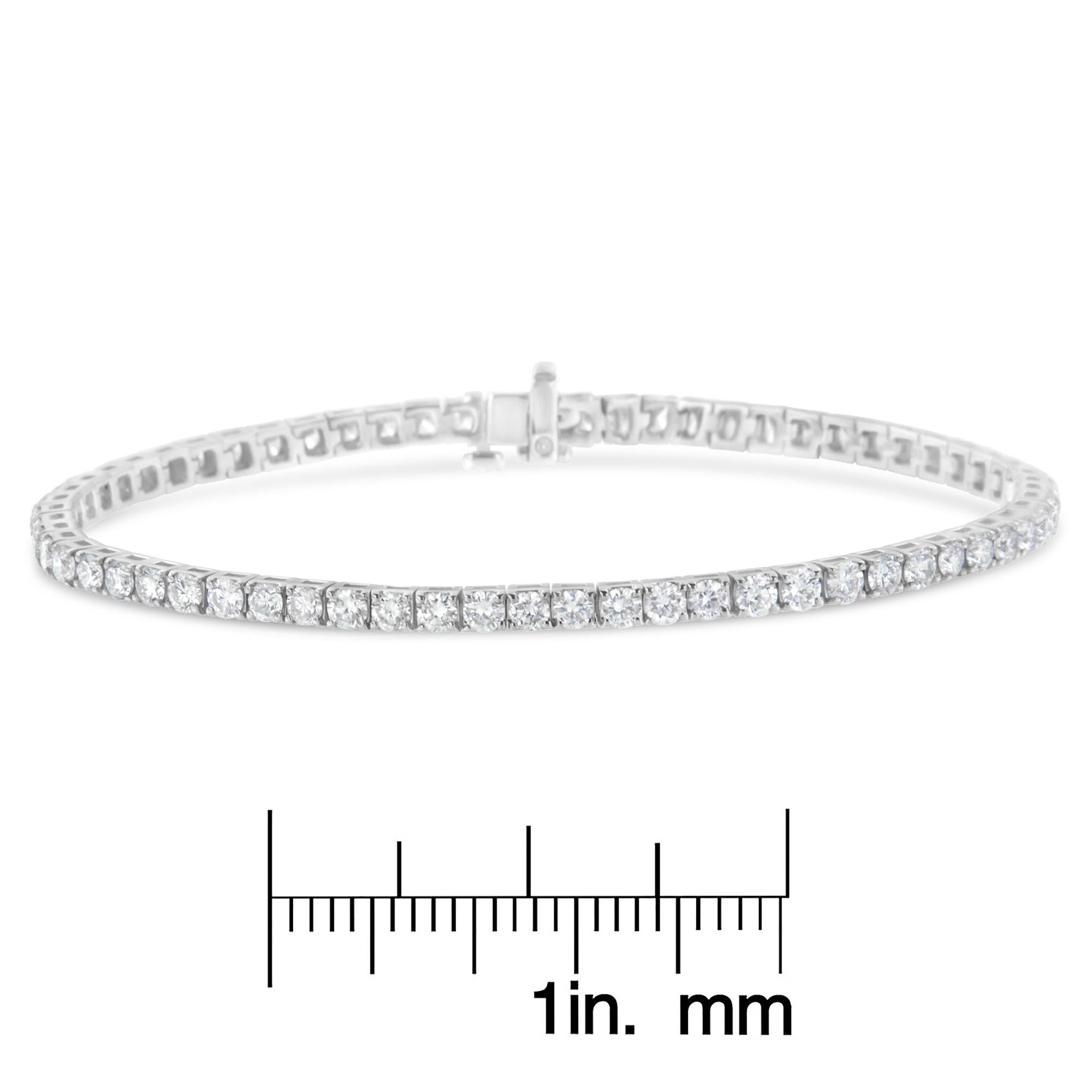 IGI-zertifiziertes 6,0 Gesamtkaratgewicht Diamant 14K Weißgold Classic 7 Tennisarmband Damen im Angebot