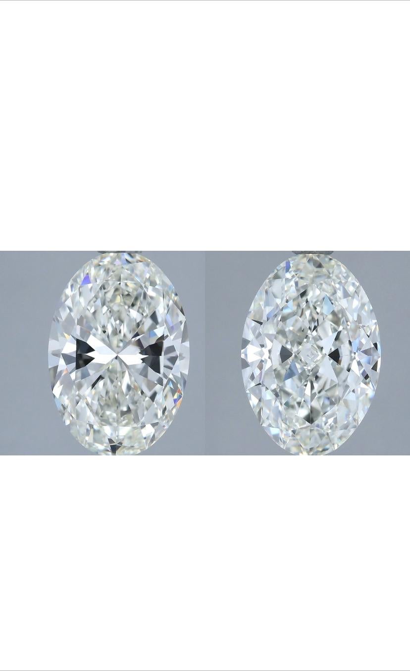 An perfect match of IGI Certified Natural Diamonds, in perfect oval cut , 3,00 carats each stone, 6,00 carats in total, I color VVS2/VS1 clarity.
Absolutely stunning and sparkly diamonds.
Complete with IGI Certified.

Wholesale Price 
