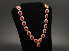 Collana in oro giallo 14K con rubino certificato IGI 60,14 CT e diamante 8,33 CT