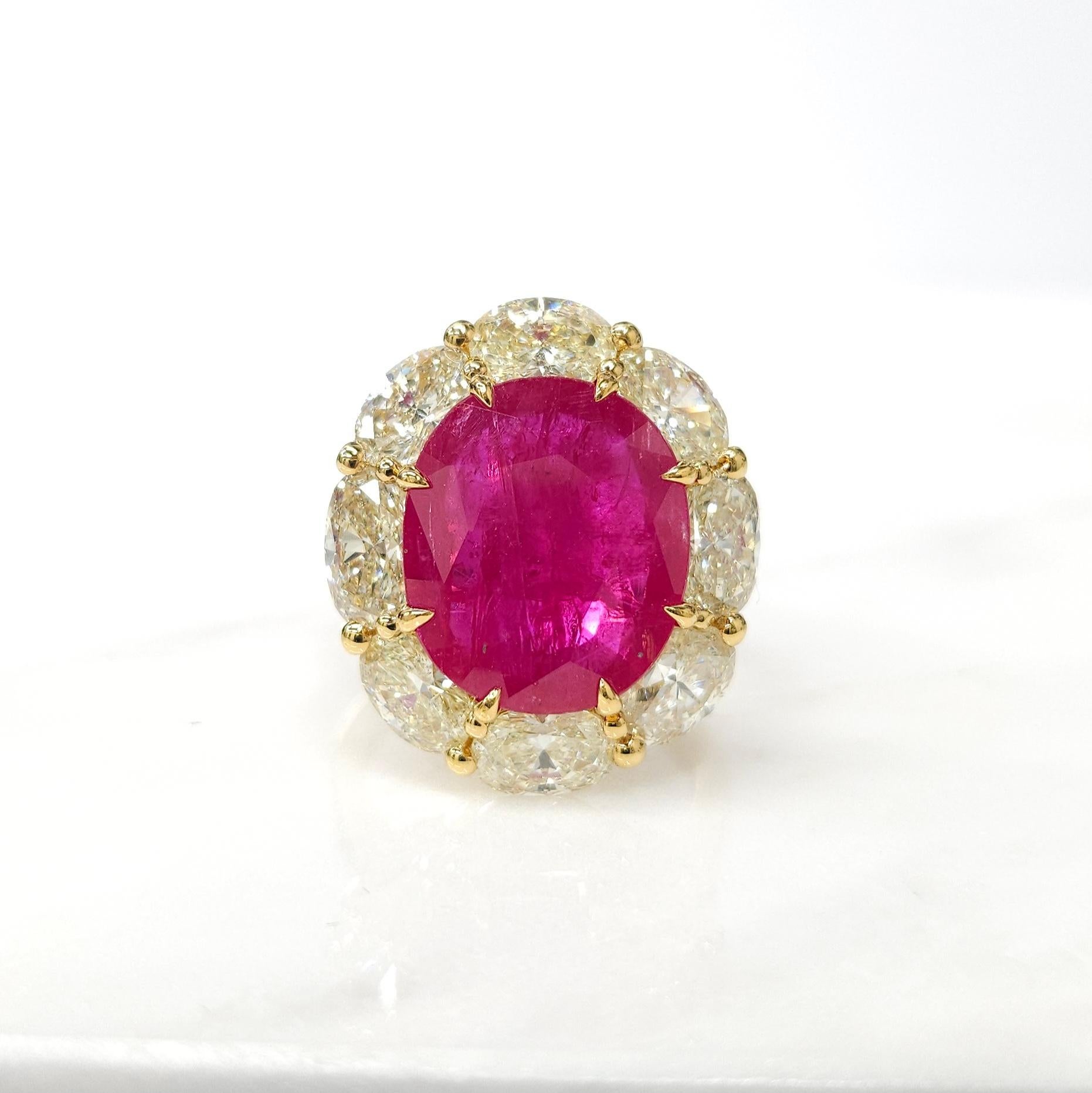 IGI Certified 6.53 Carat Ruby & 3.71 Carat Oval Diamond Ring in 18K Yellow Gold For Sale 5