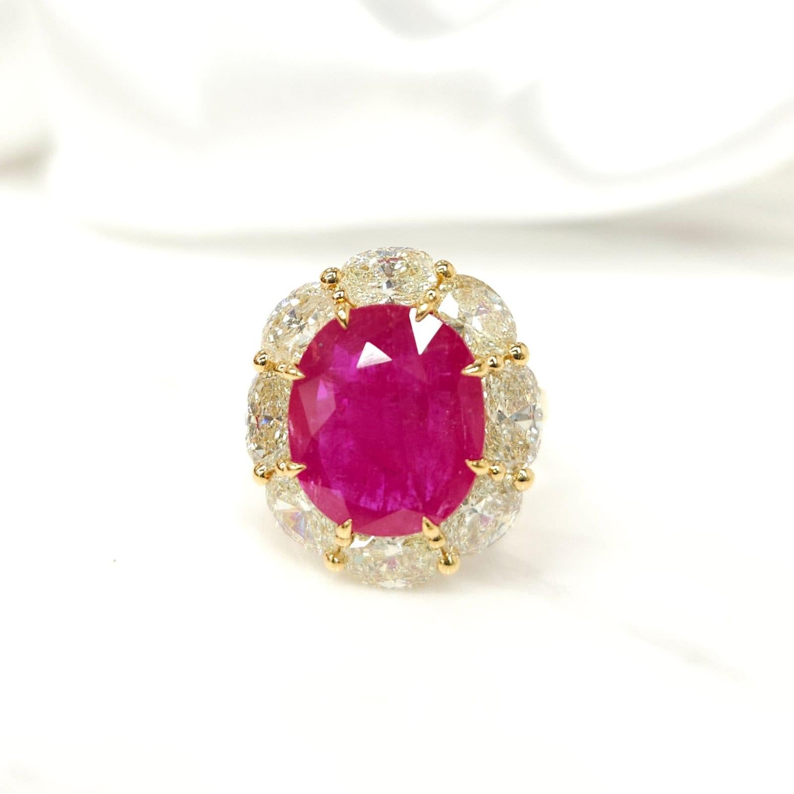 IGI Certified 6.53 Carat Ruby & 3.71 Carat Oval Diamond Ring in 18K Yellow Gold For Sale 11