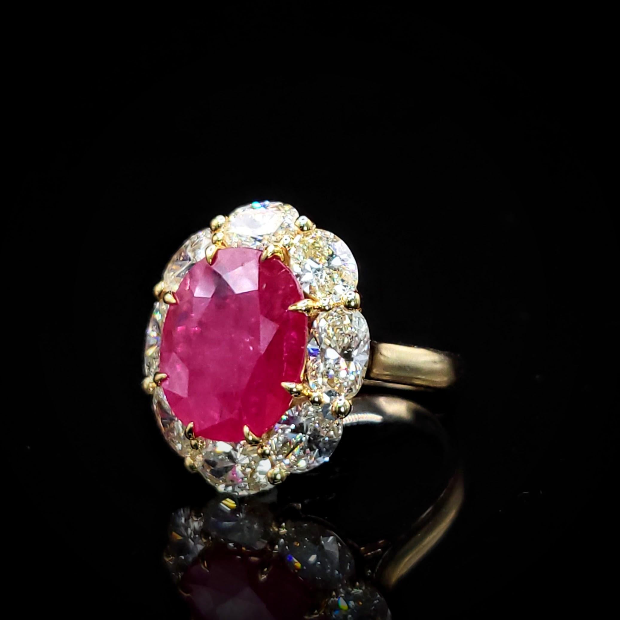Bague en or jaune 18 carats avec rubis certifié IGI de 6,53 carats et diamants ovales de 3,71 carats en vente 12