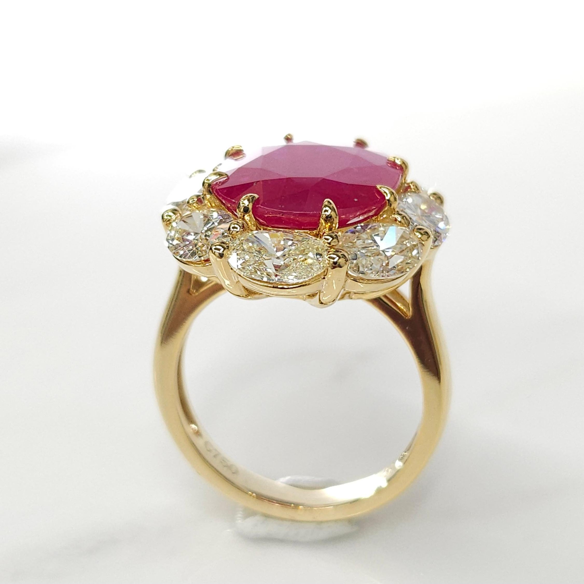IGI Certified 6.53 Carat Ruby & 3.71 Carat Oval Diamond Ring in 18K Yellow Gold For Sale 1