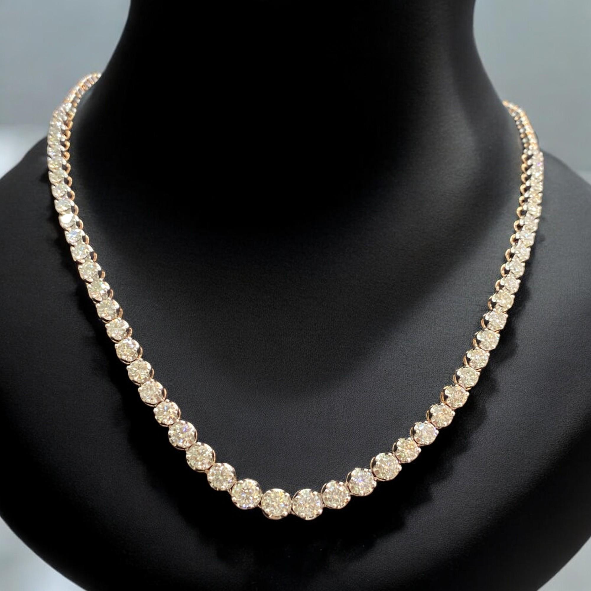 Taille ronde IGI Certified 6.60 Cts Round Brilliant Cut G-VS1 Diamonds Necklace 14K Rose Gold en vente