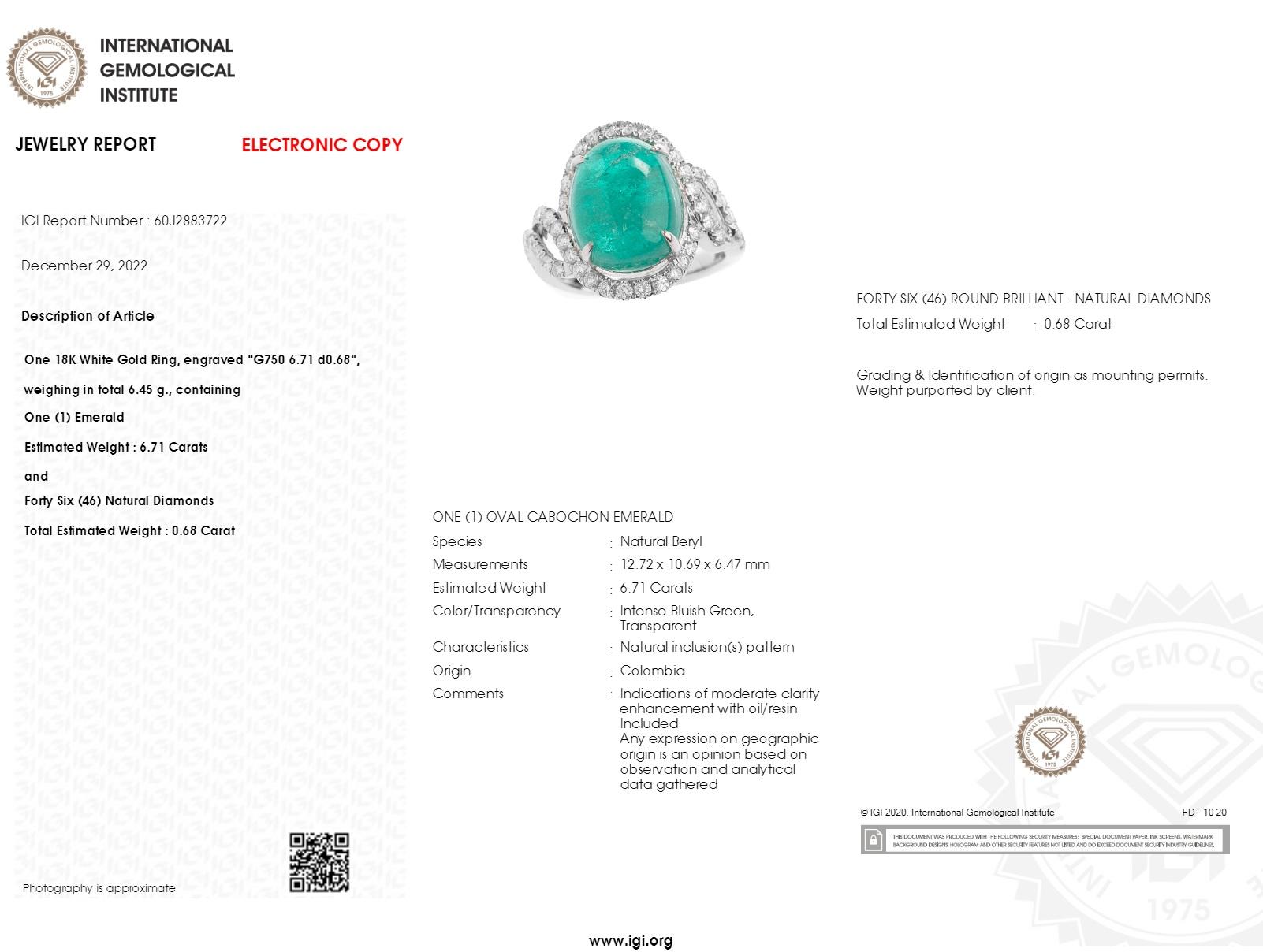IGI Certified 6.71 Carat Colombian Emerald & Diamond Ring in 18K White Gold For Sale 2