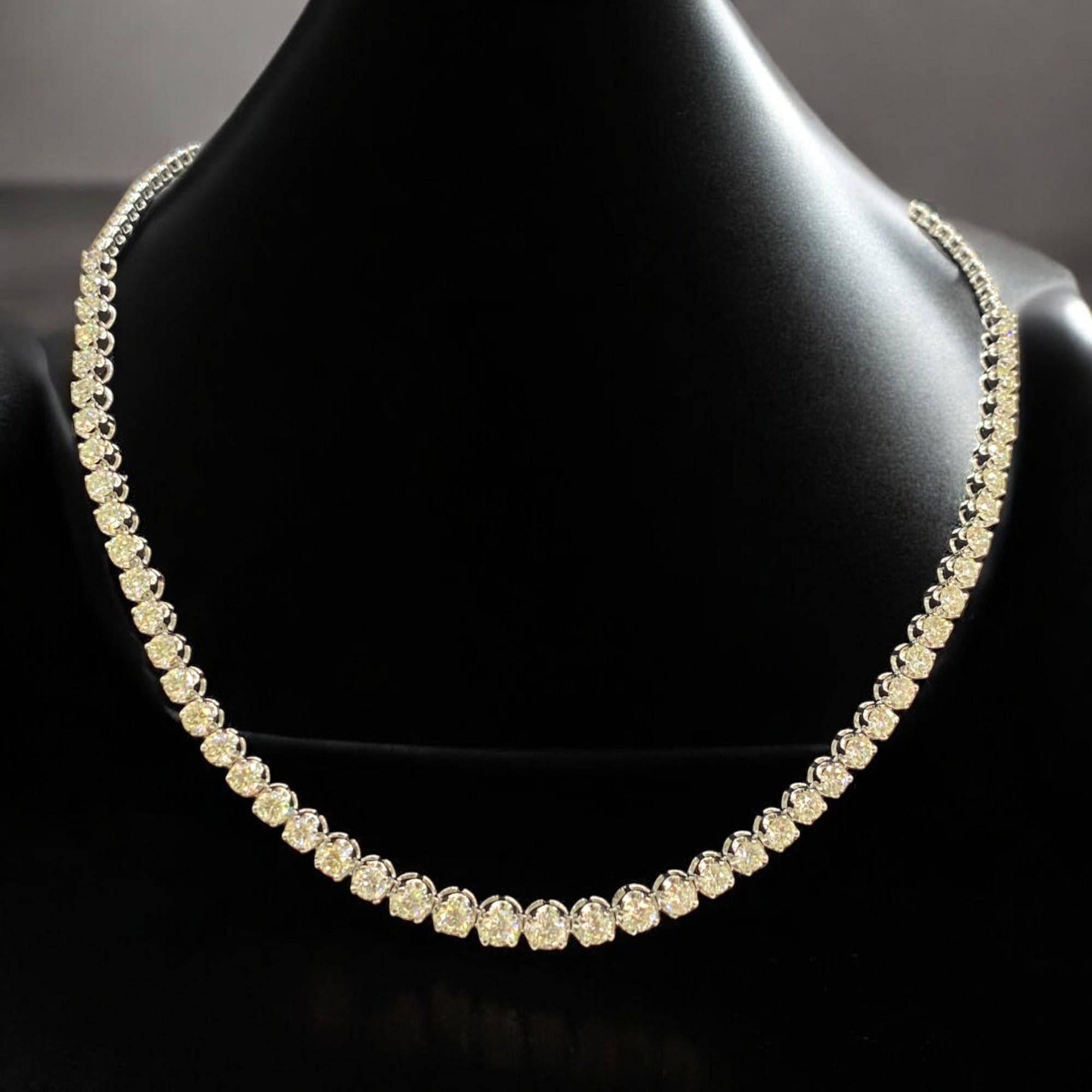 Round Cut IGI Certified 6.72 Cts F/VS1 Round Brilliant Diamonds Tennis Necklace 14K Gold For Sale