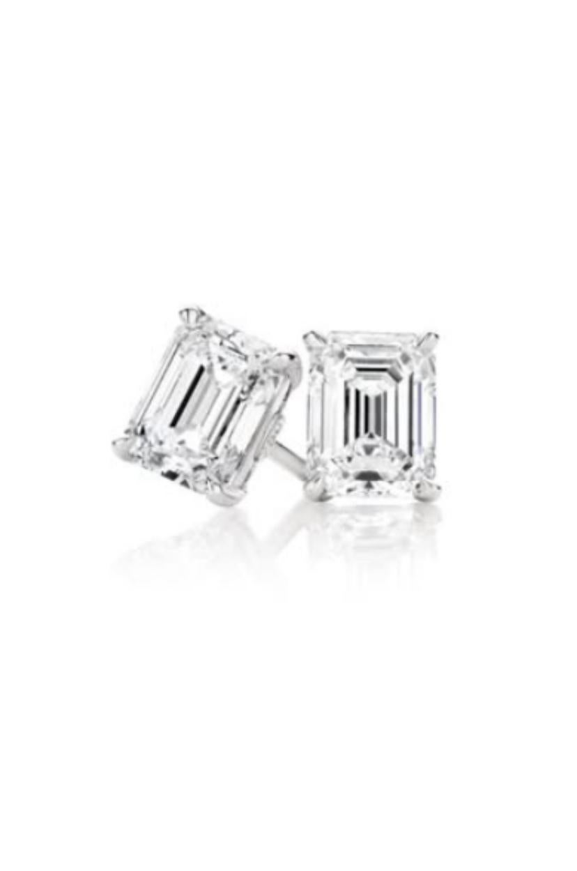 IGI zertifiziert 7,00 Karat VS1/VS2 Smaragde Form Diamanten 18K Gold Ohrringe im Angebot 1