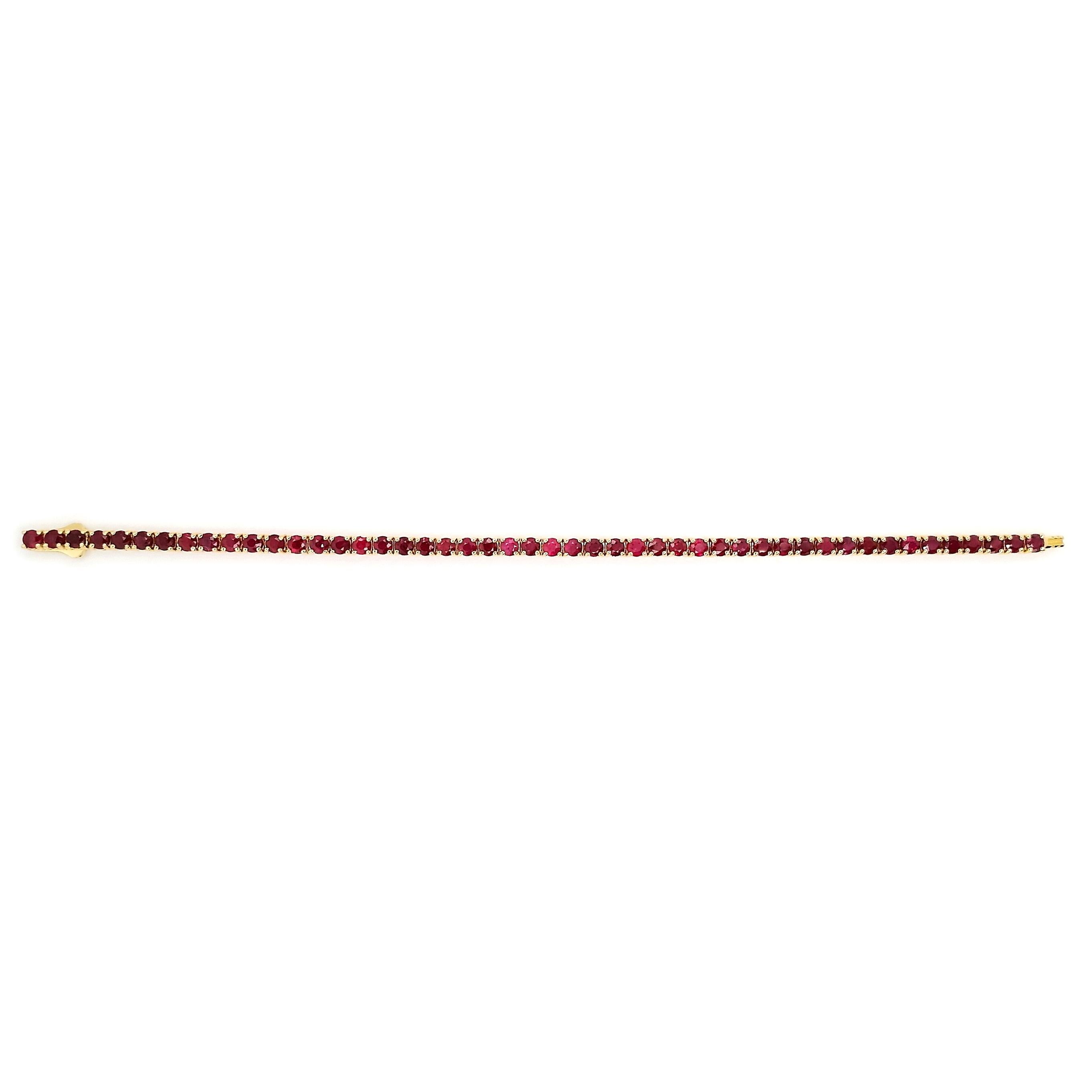 IGI Certified 7.27ct Natural Rubies set in 14Kt Yellow Gold Bracelet For Sale 2