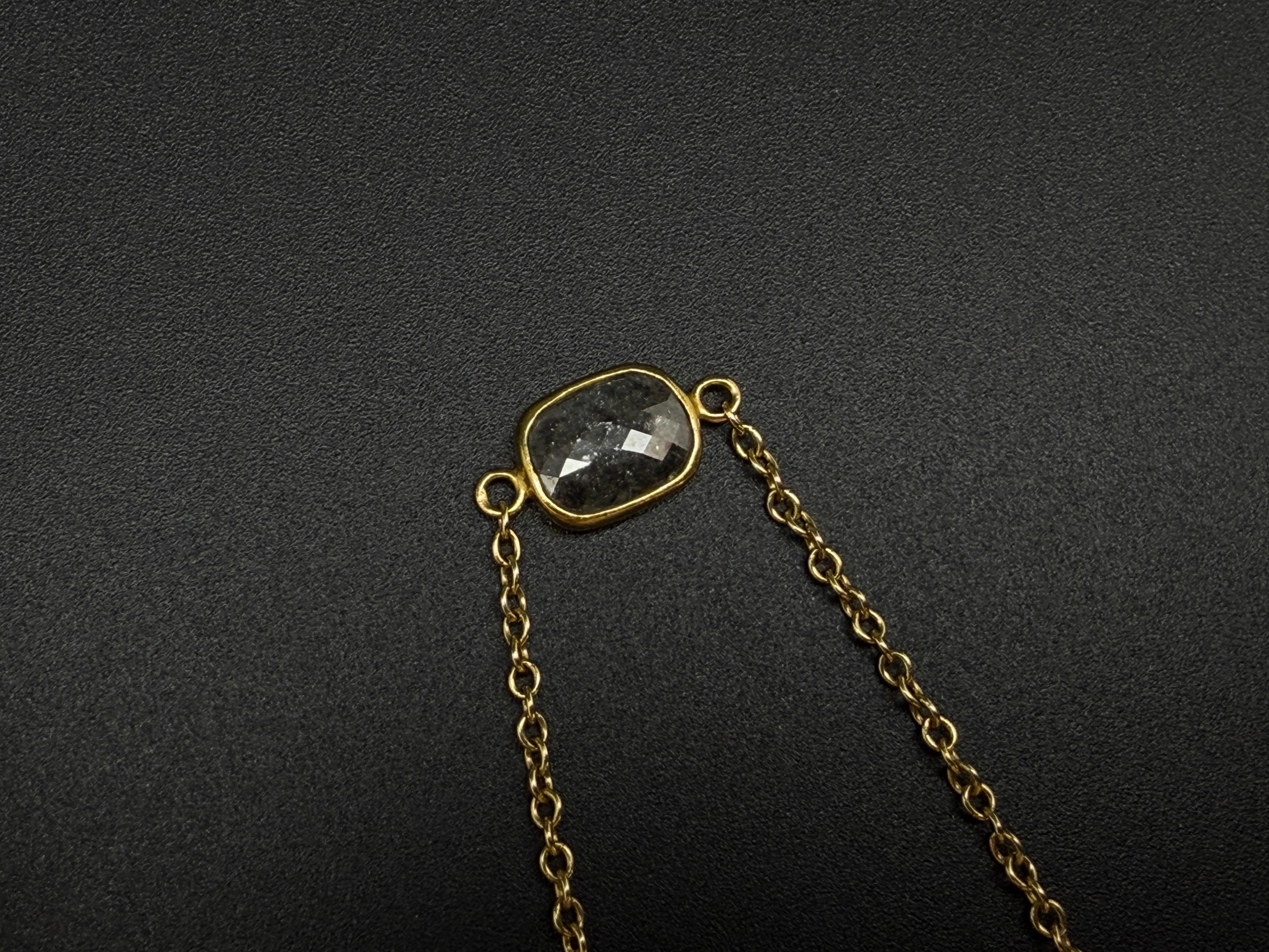 Collier en or jaune 18K certifié IGI 7.50 CT Fancy Grey Diamond & Black Pearl en vente 4