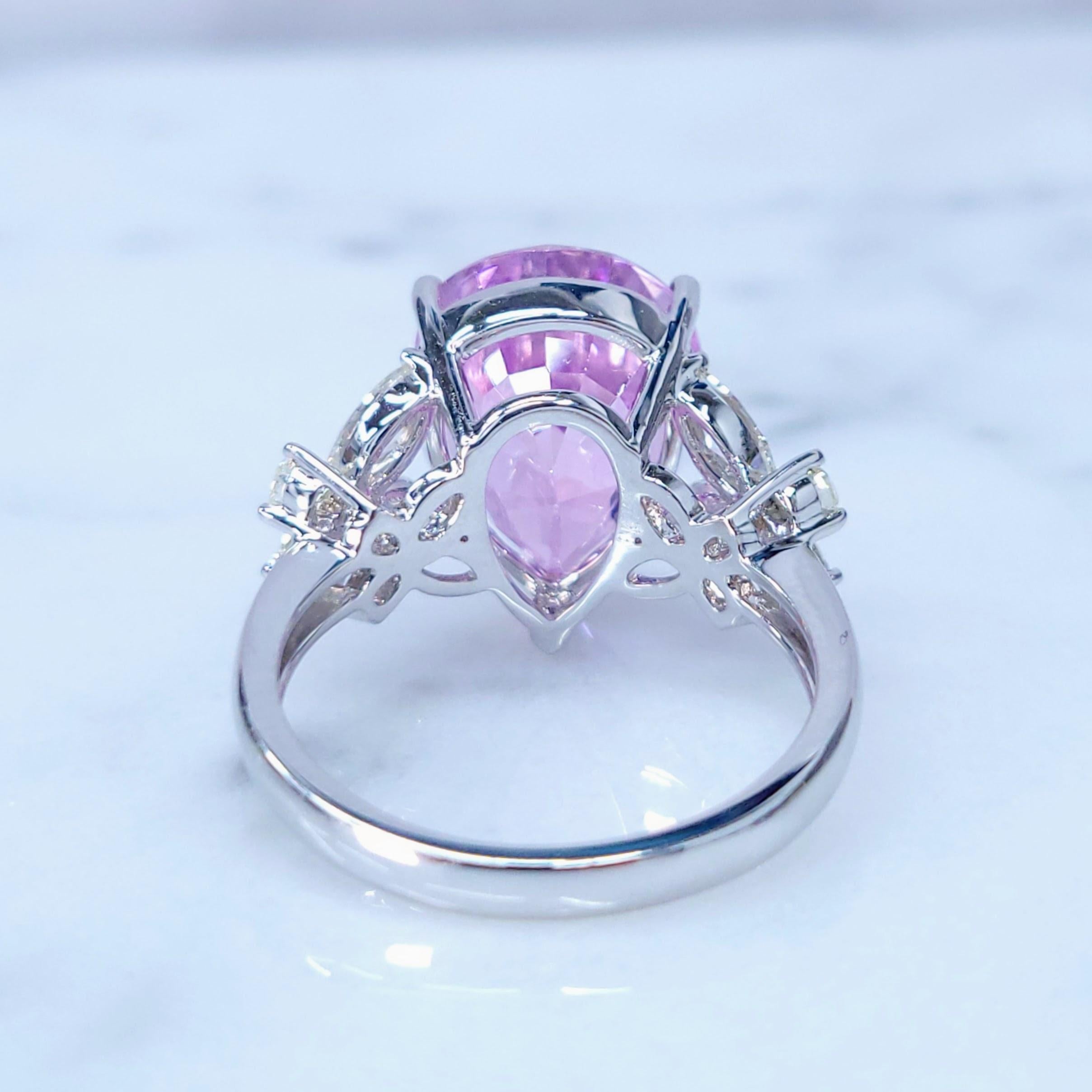 IGI Certified 7.90 Carat Kunzite & Diamond Ring in 18K White Gold For Sale 4