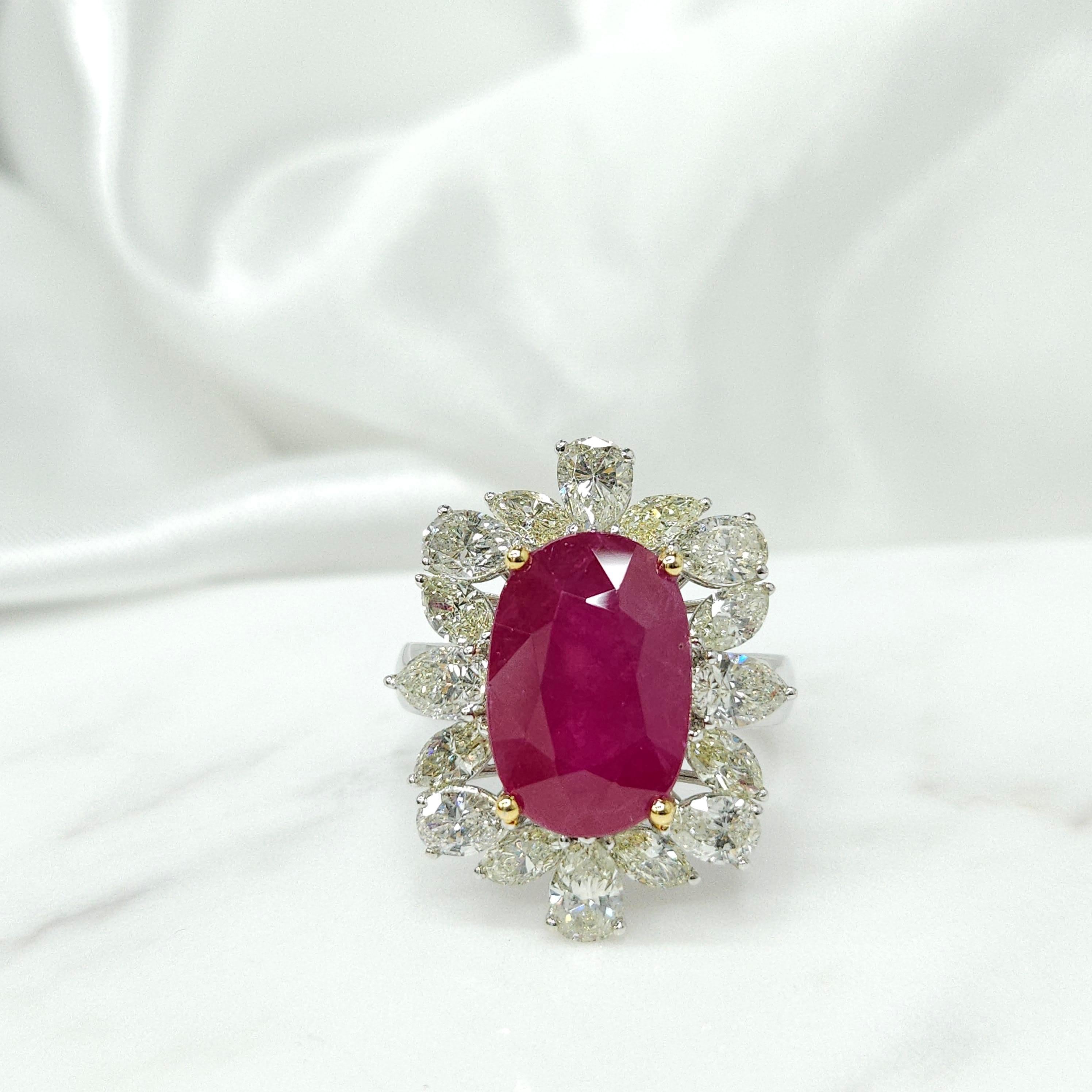 IGI Certified 8.31 Carat No Heat Burmese Ruby & Diamond Ring in 18K White Gold For Sale 1