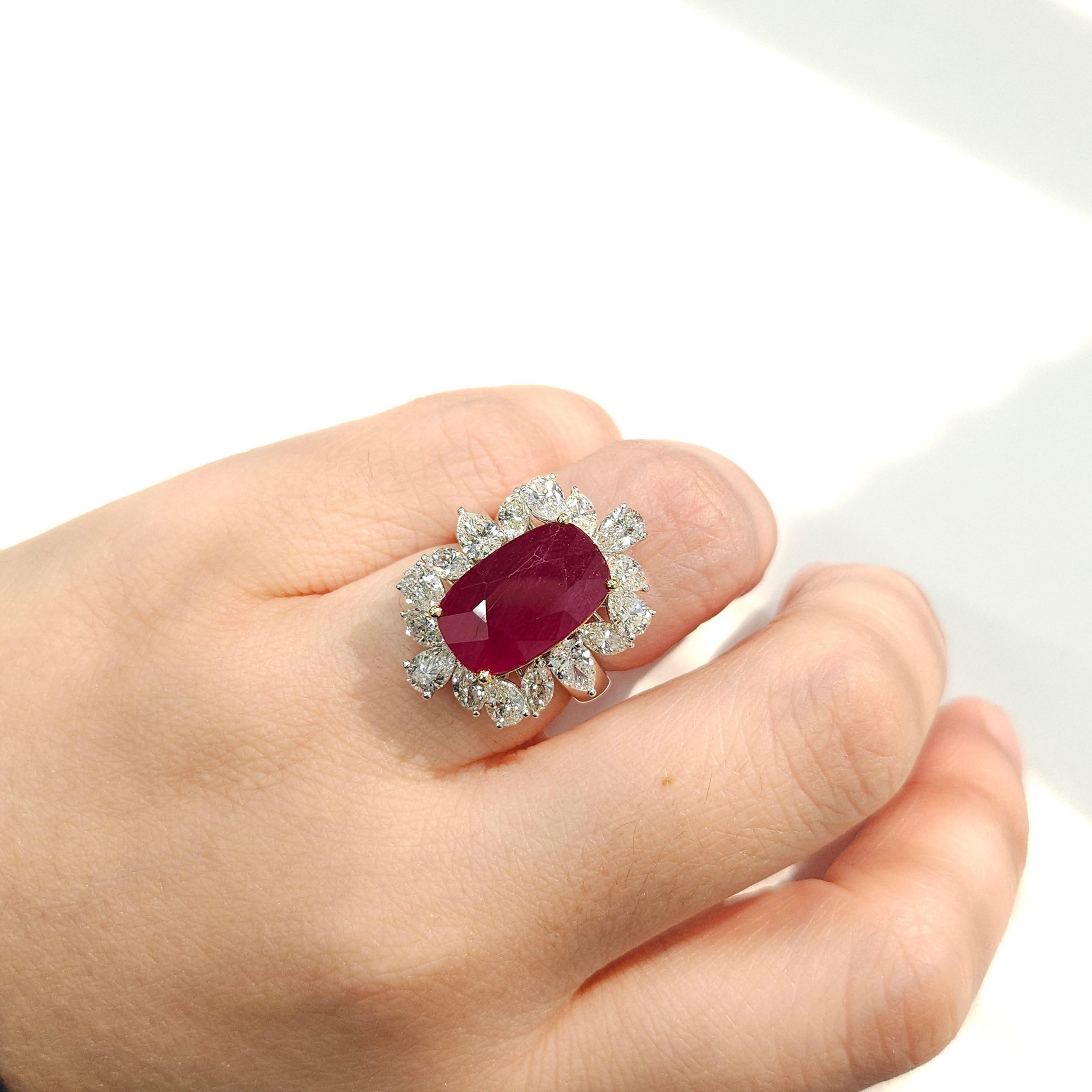 IGI Certified 8.75 Carat Ruby & 3.14 Carat Diamond Ring in 18K White Gold For Sale 5