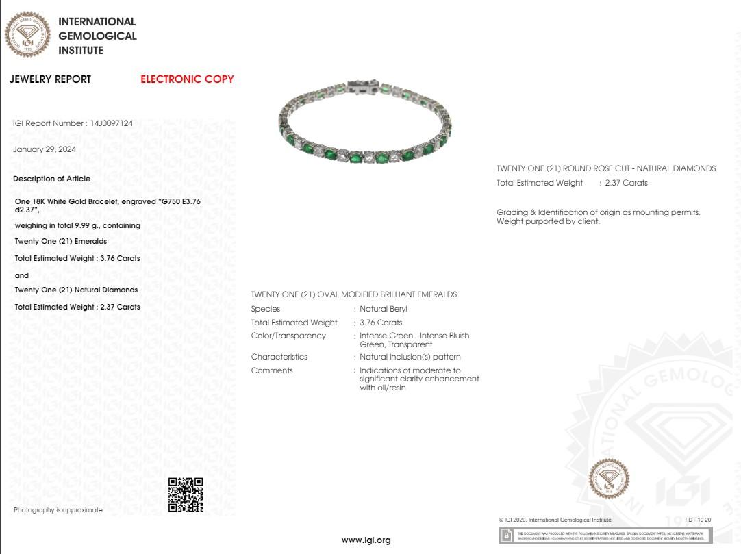 IGI Certified Alternating 3.76 Ct Emerald & 2.37 Ct Diamond Bracelet in 18K Gold For Sale 2