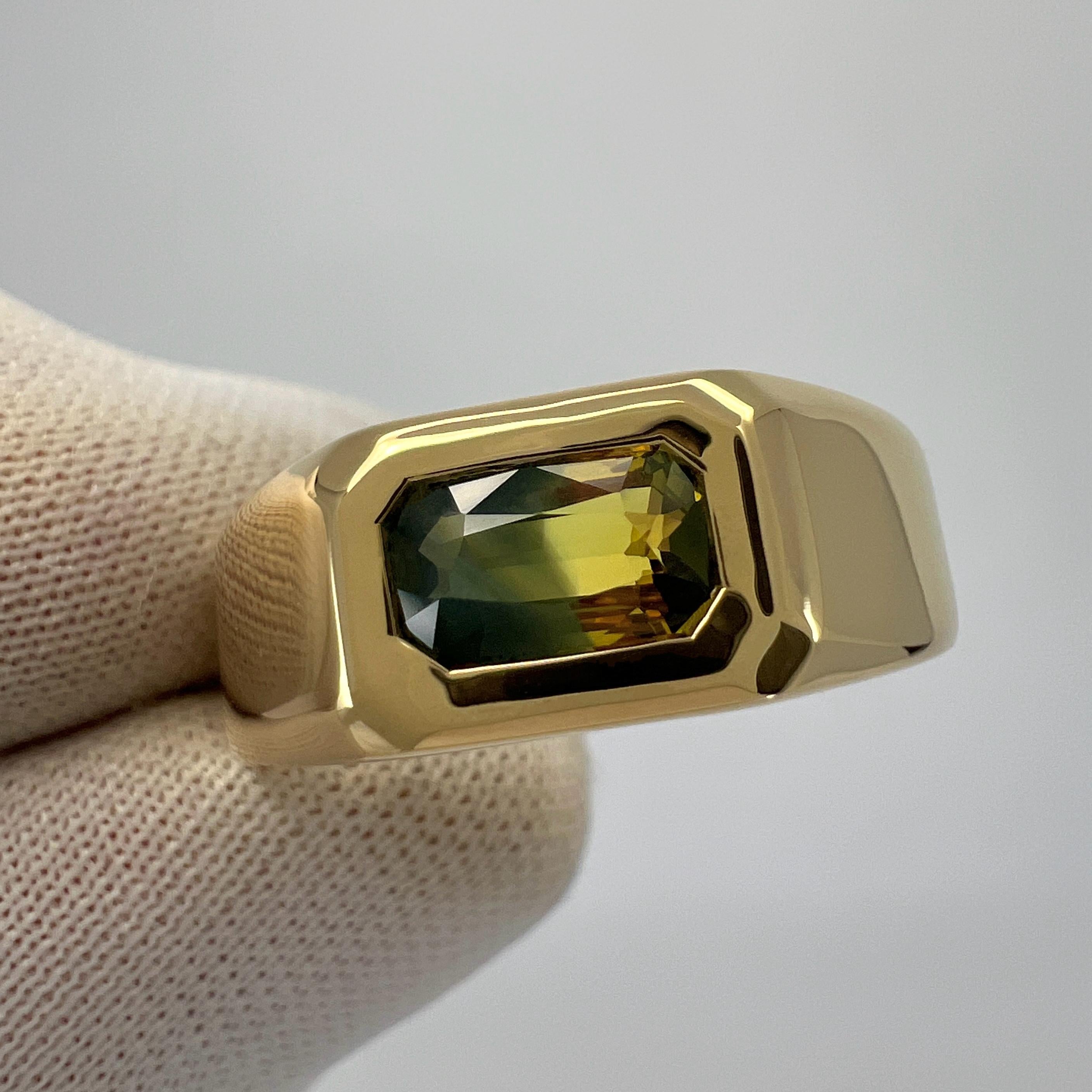 Women's or Men's IGI Certified Bi Colour Blue Orange Sapphire Untreated 18k Gold East West Ring For Sale