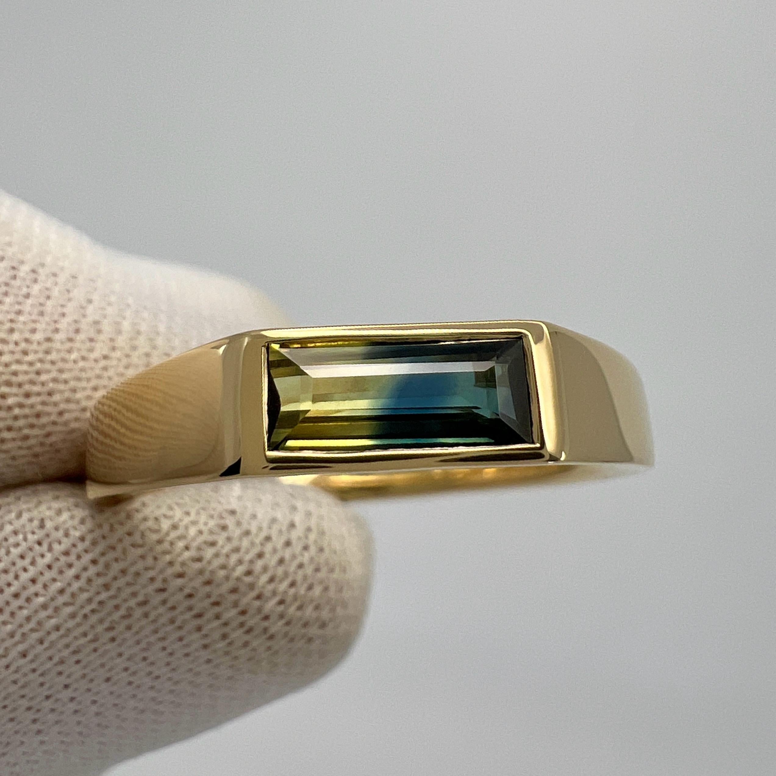 IGI Certified Bi Colour Yellow Blue Sapphire Baguette 18k Gold East West Ring For Sale 3