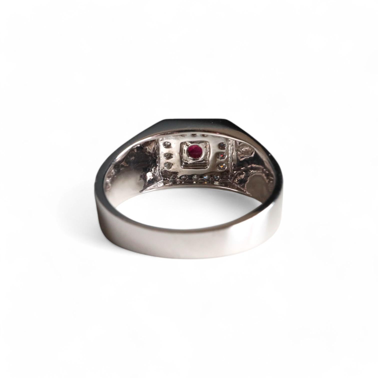 IGI certified Burmese Unheated Ruby Ring Unisex Style For Sale 1