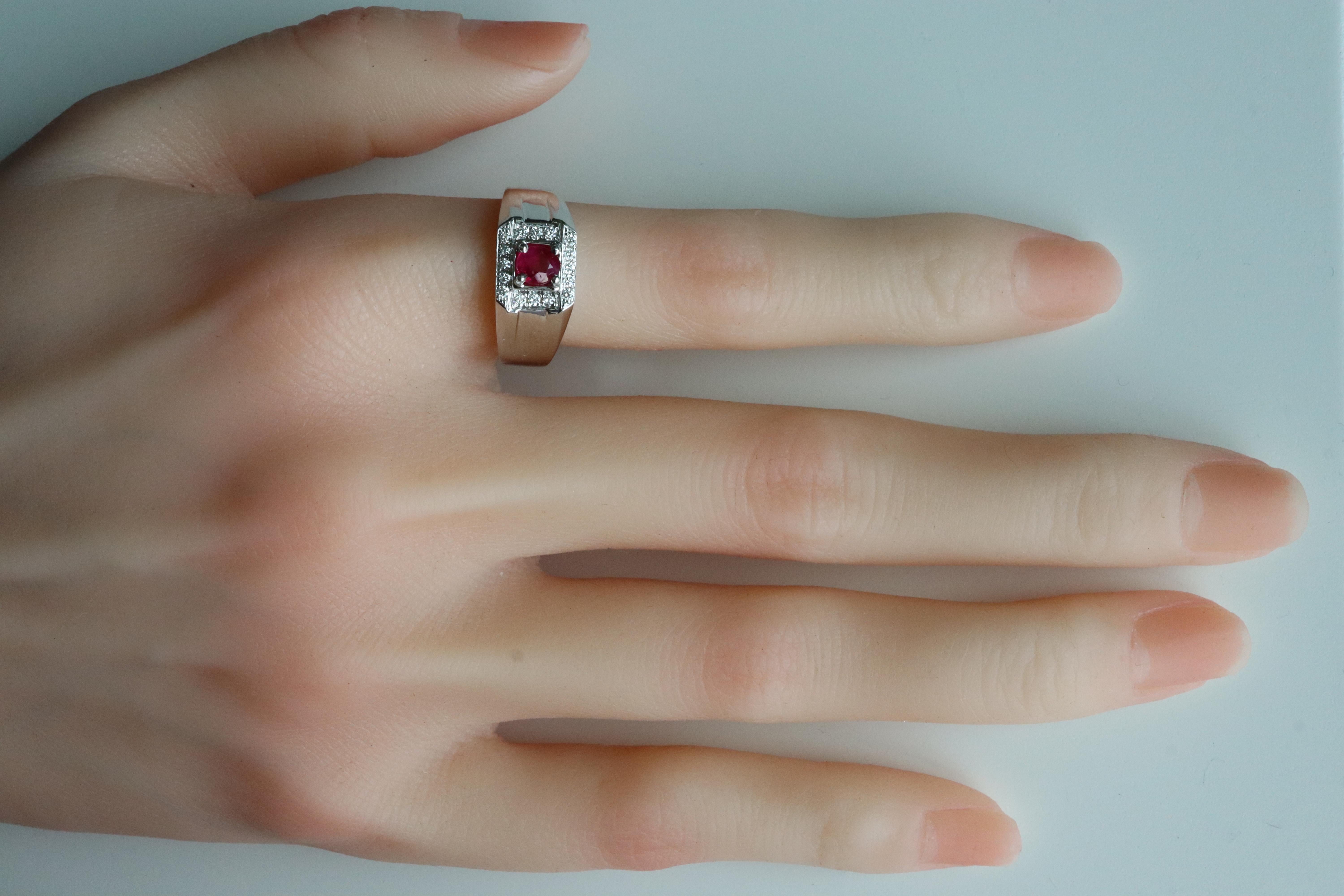 IGI certified Burmese Unheated Ruby Ring Unisex Style For Sale 2
