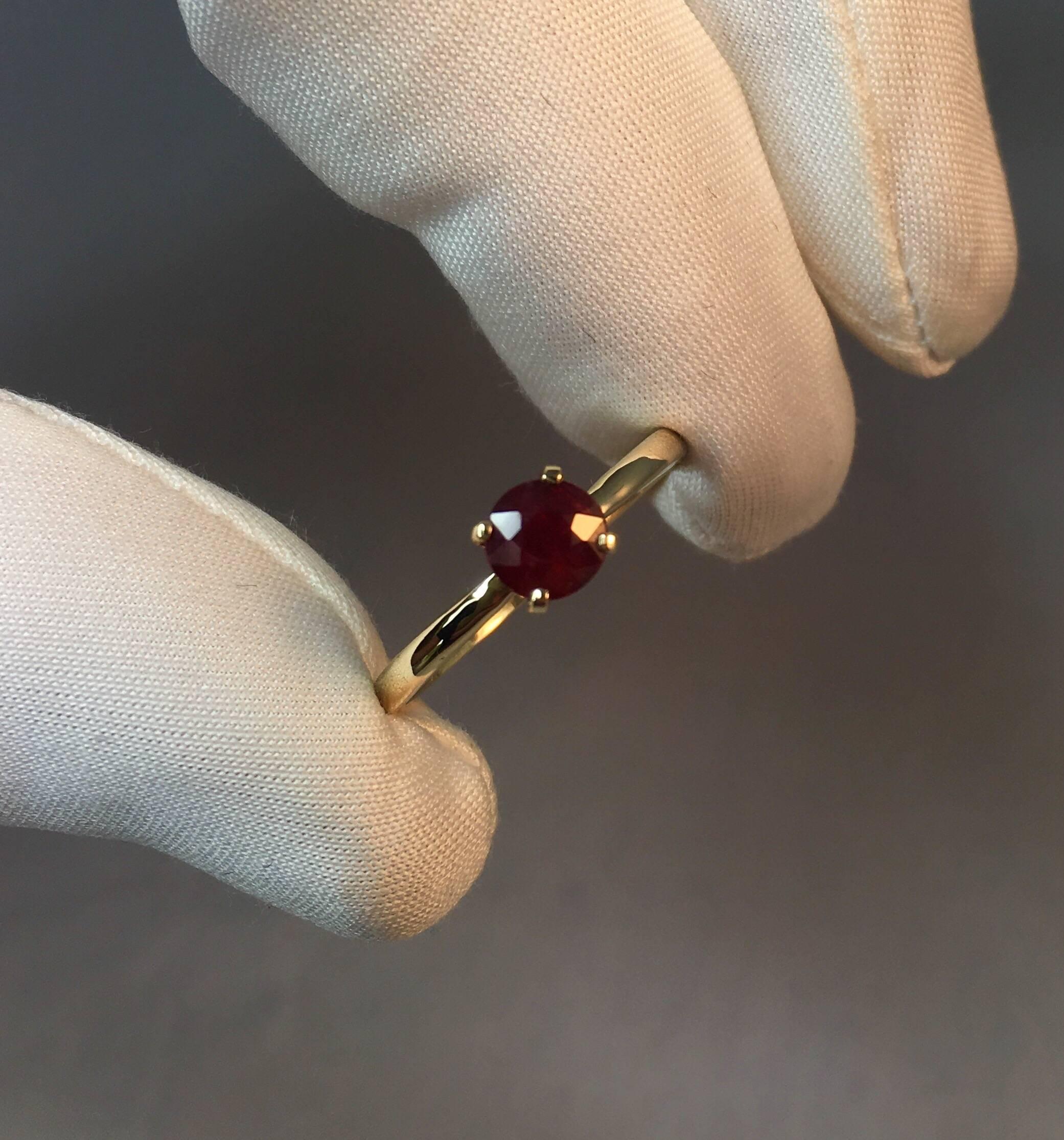 IGI Certified Deep Red Round Cut Ruby ‘Tiffany Style’ Solitaire Gold Ring